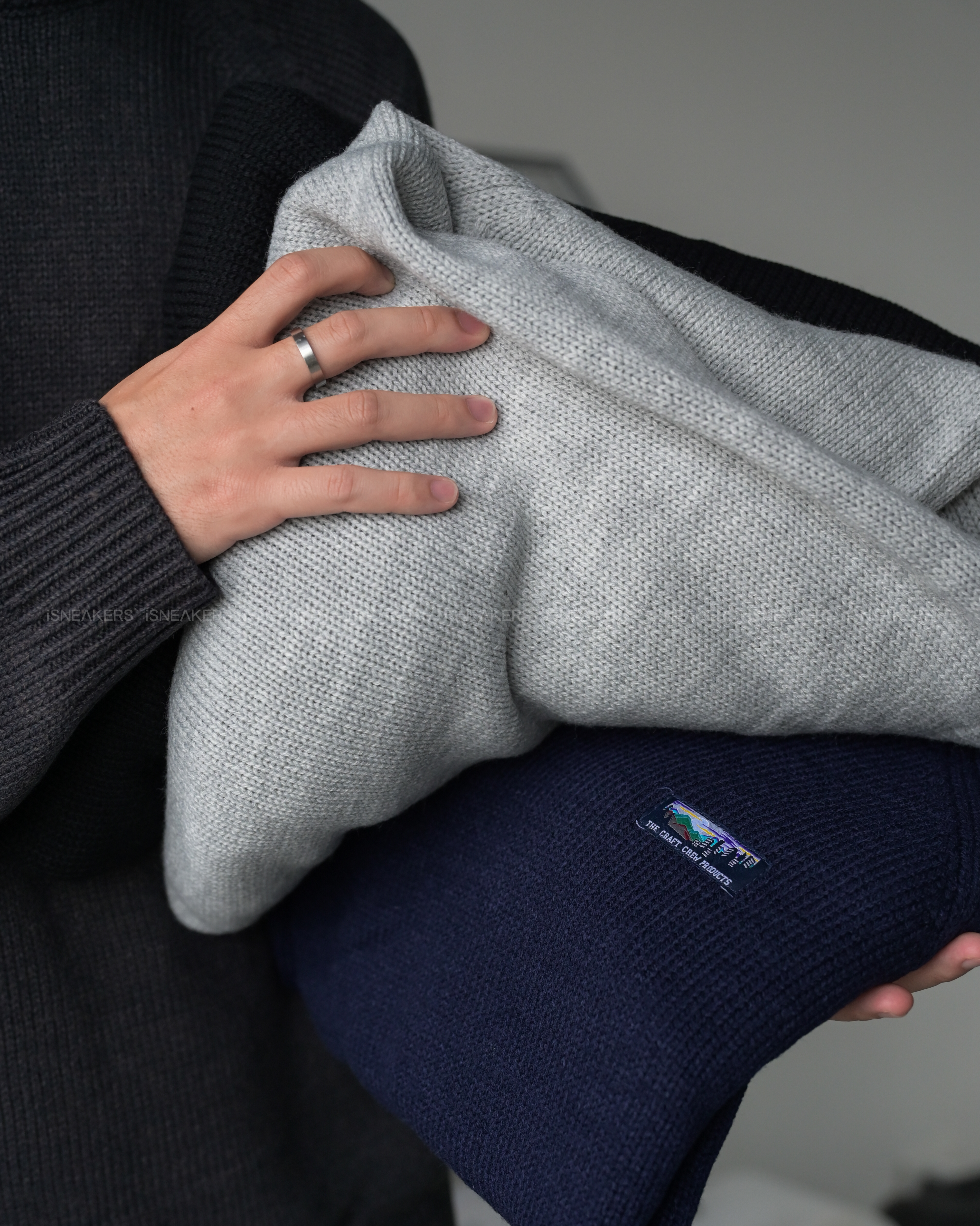 ISNEAKERS｜THE CRAFT CREW PRODUCTS 防起毛 保暖針織衣