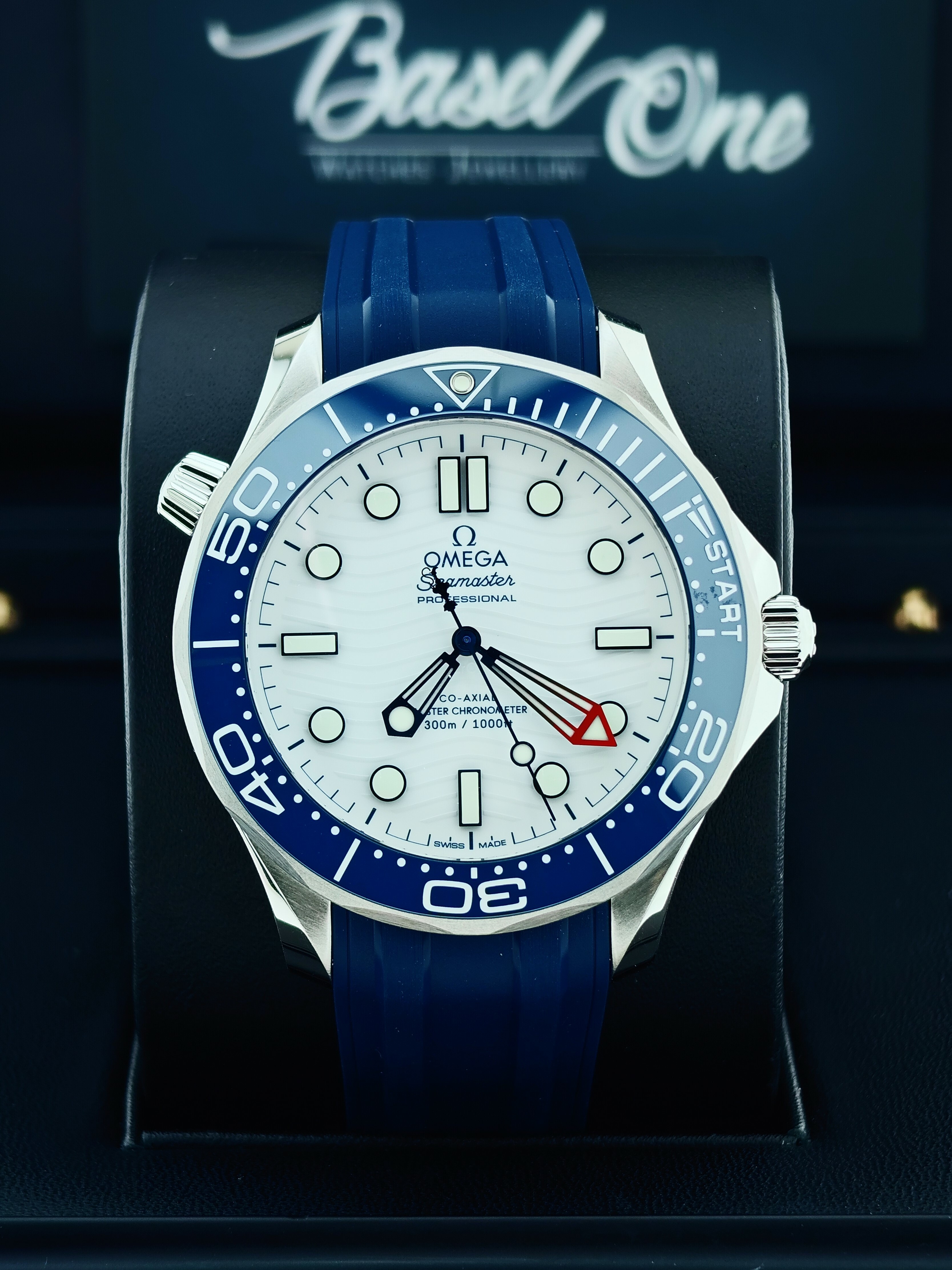 210.32.42.20.04.002 | OMEGA SEAMASTER Amecian Cup 42MM
