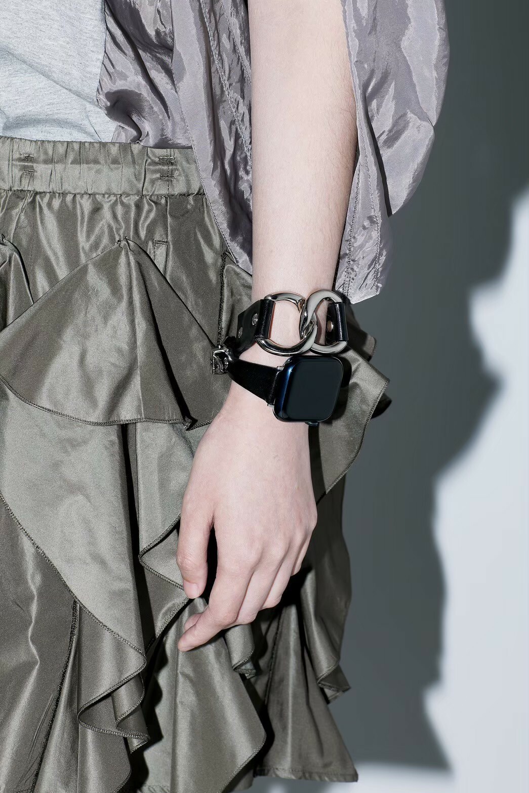 TOGA - Ring chain Apple Watch Belt (黑)