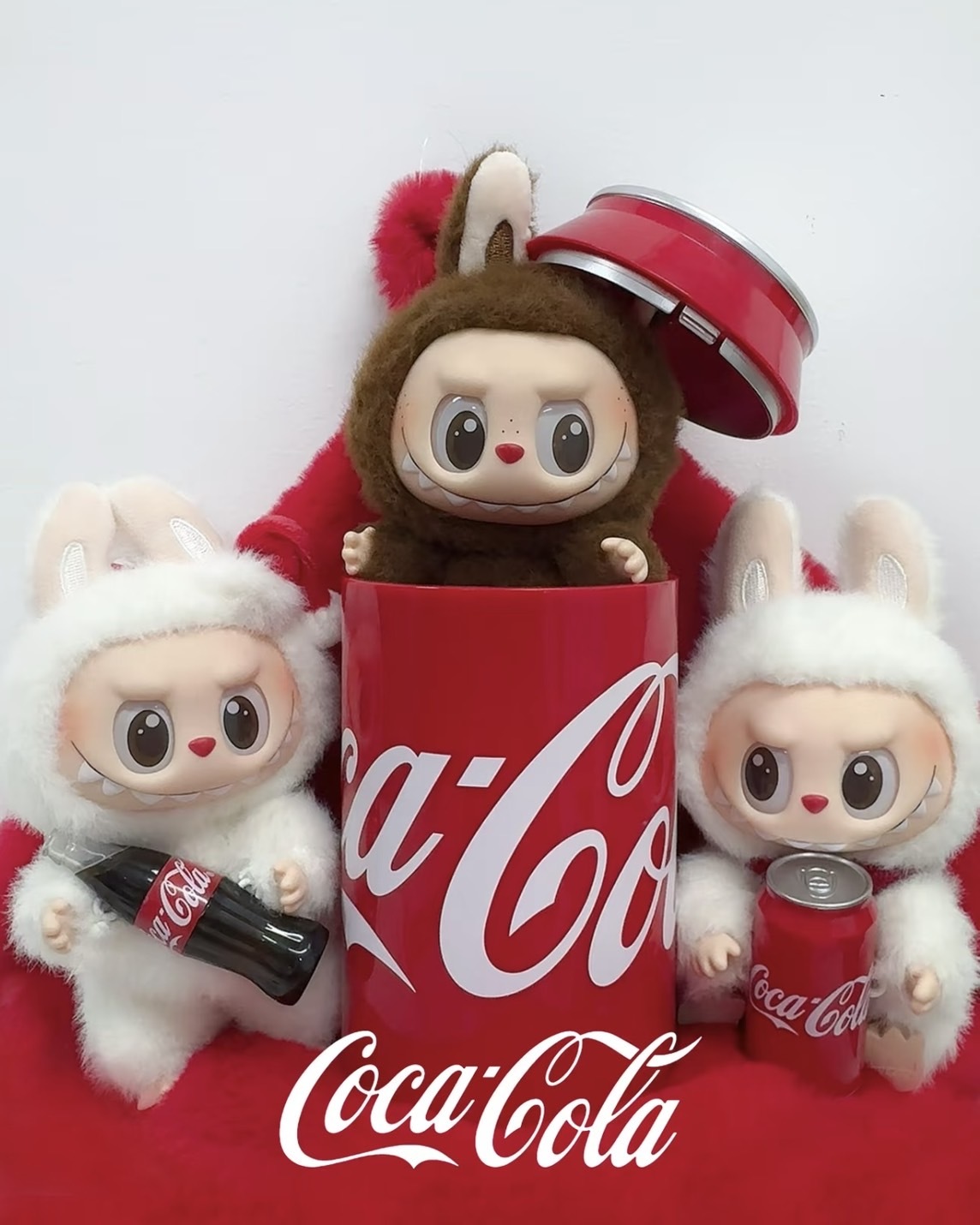 <官方正版>The Monsters LABUBU 可口可樂系列 毛絨搪膠臉 盲盒 公仔