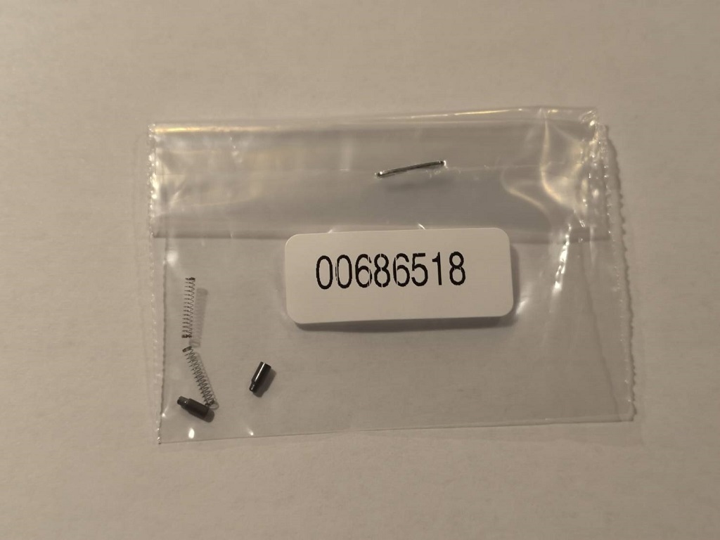 Fleischmann 00686518 N規 彈簧及碳刷 一對