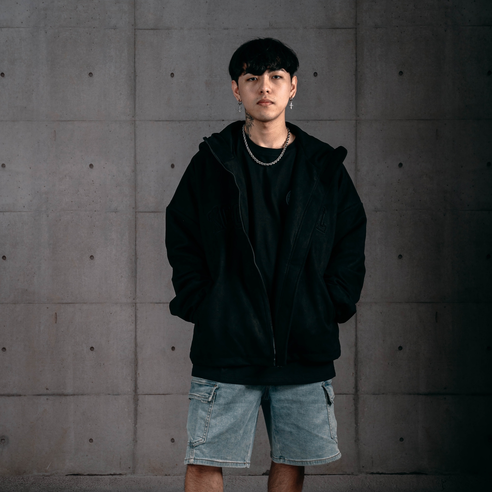 XCTRL 京都立體鋼印植絨外套-黑