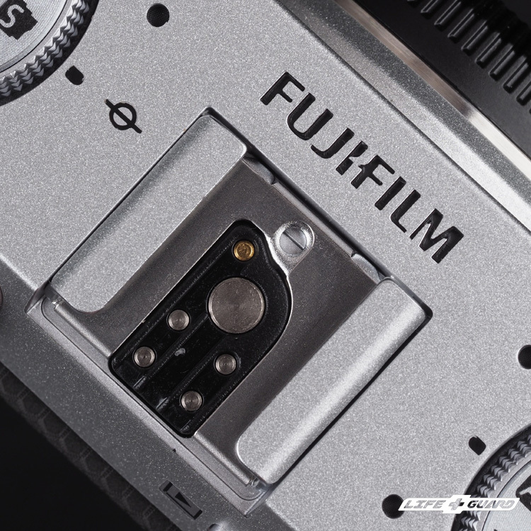 LIFE+GUARD 相機貼膜擁有高品質膜料，適用於 FUJIFILM X-M5