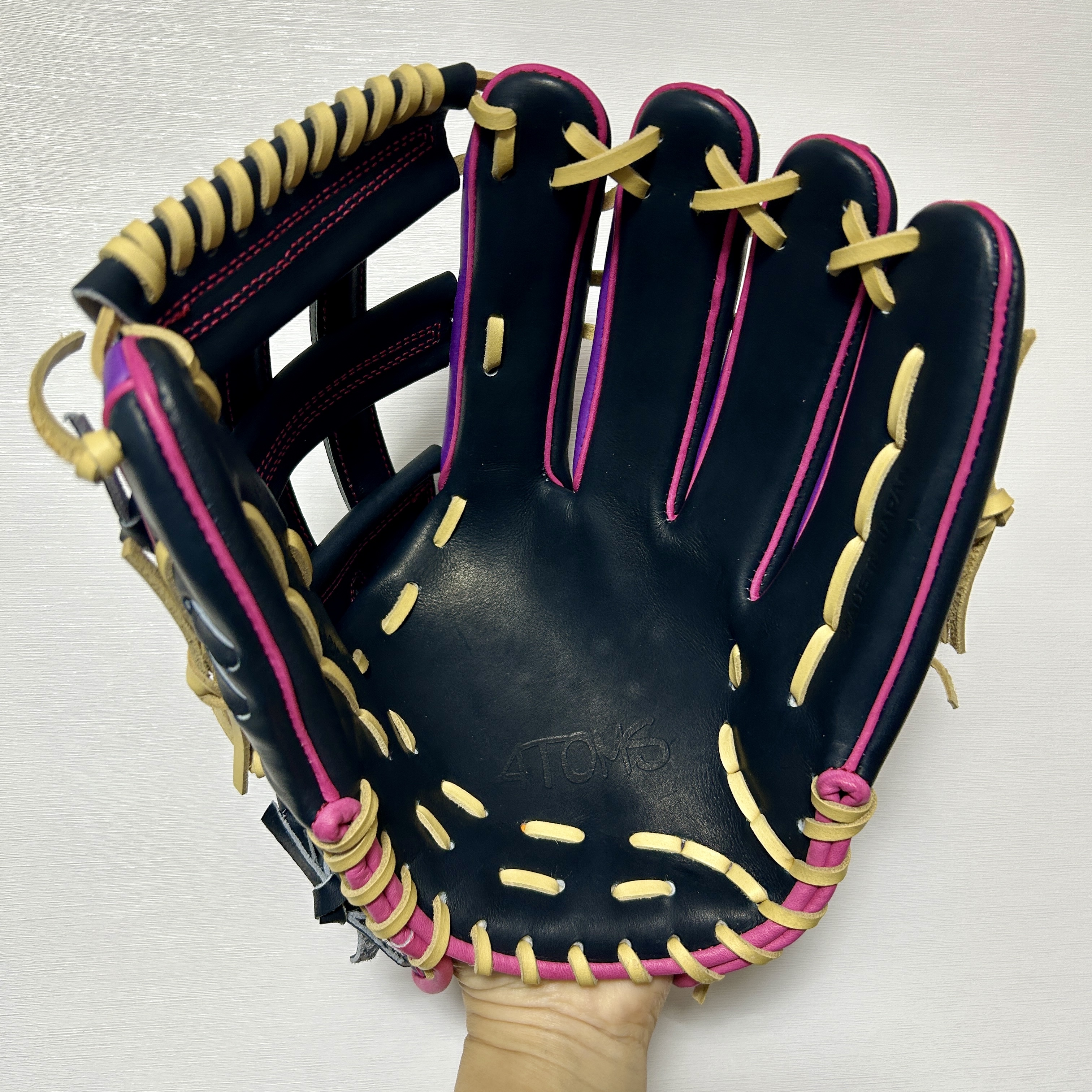 【照片分享】ATOMS 硬式 外野 AKG-JS7