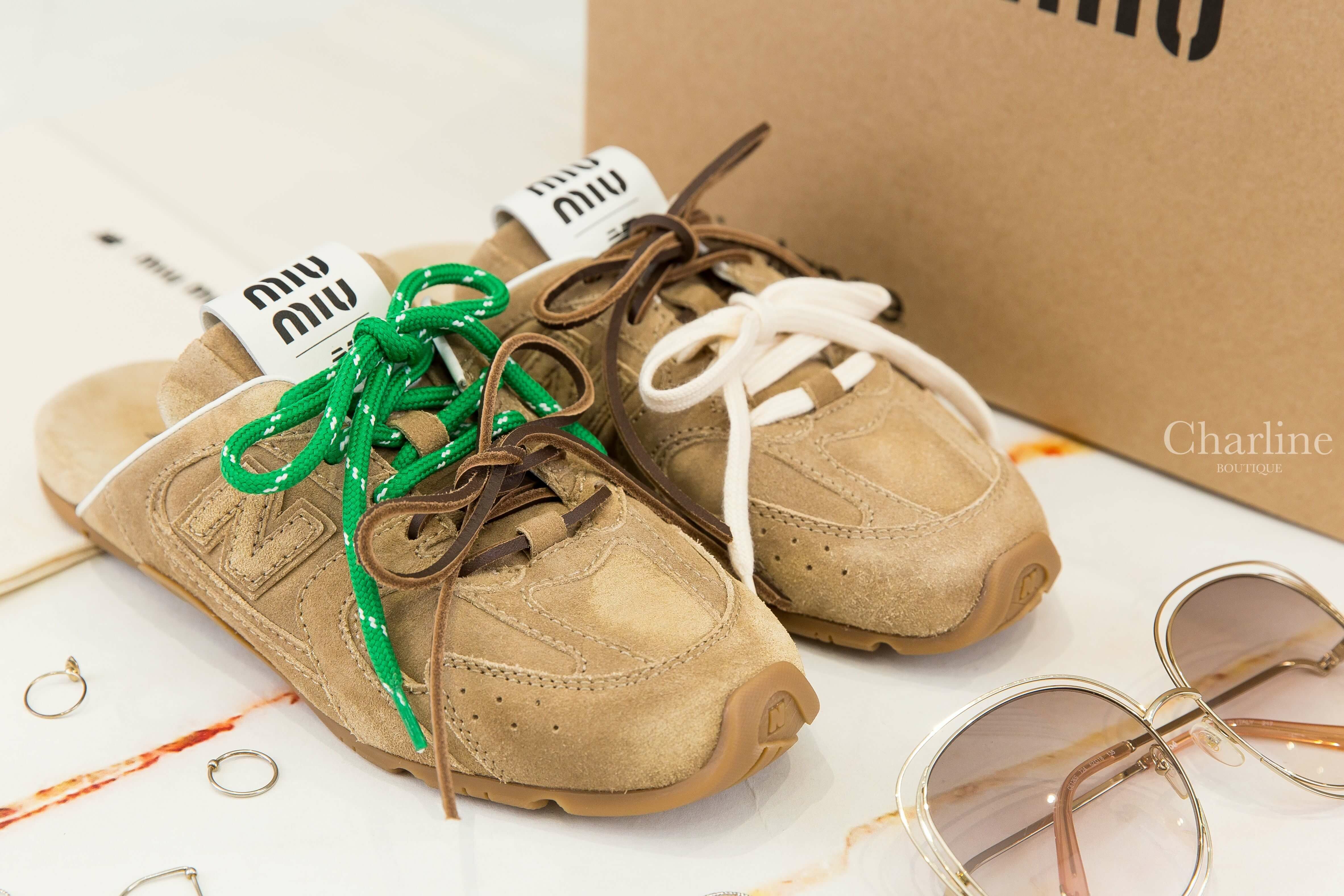 Miu Miu New Balance X Miu Miu 530 Sl Faded Suede Mules 淡褐色聯名款麂皮咖啡色綠色白色鞋帶穆勒鞋