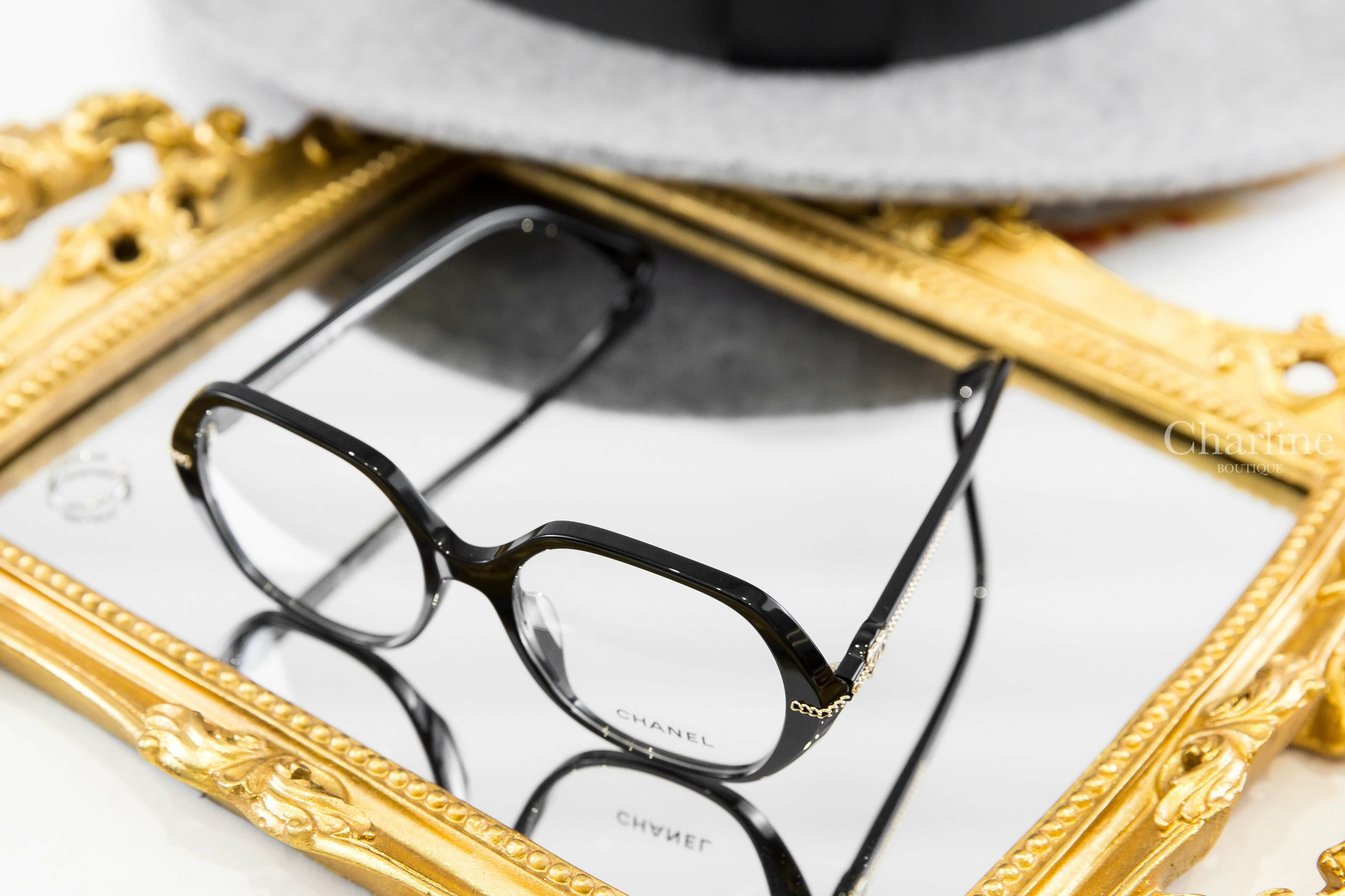 Chanel Square Eyeglasses 黑色方框側邊金CC金鍊平光眼鏡-Charline Boutique 精品代購