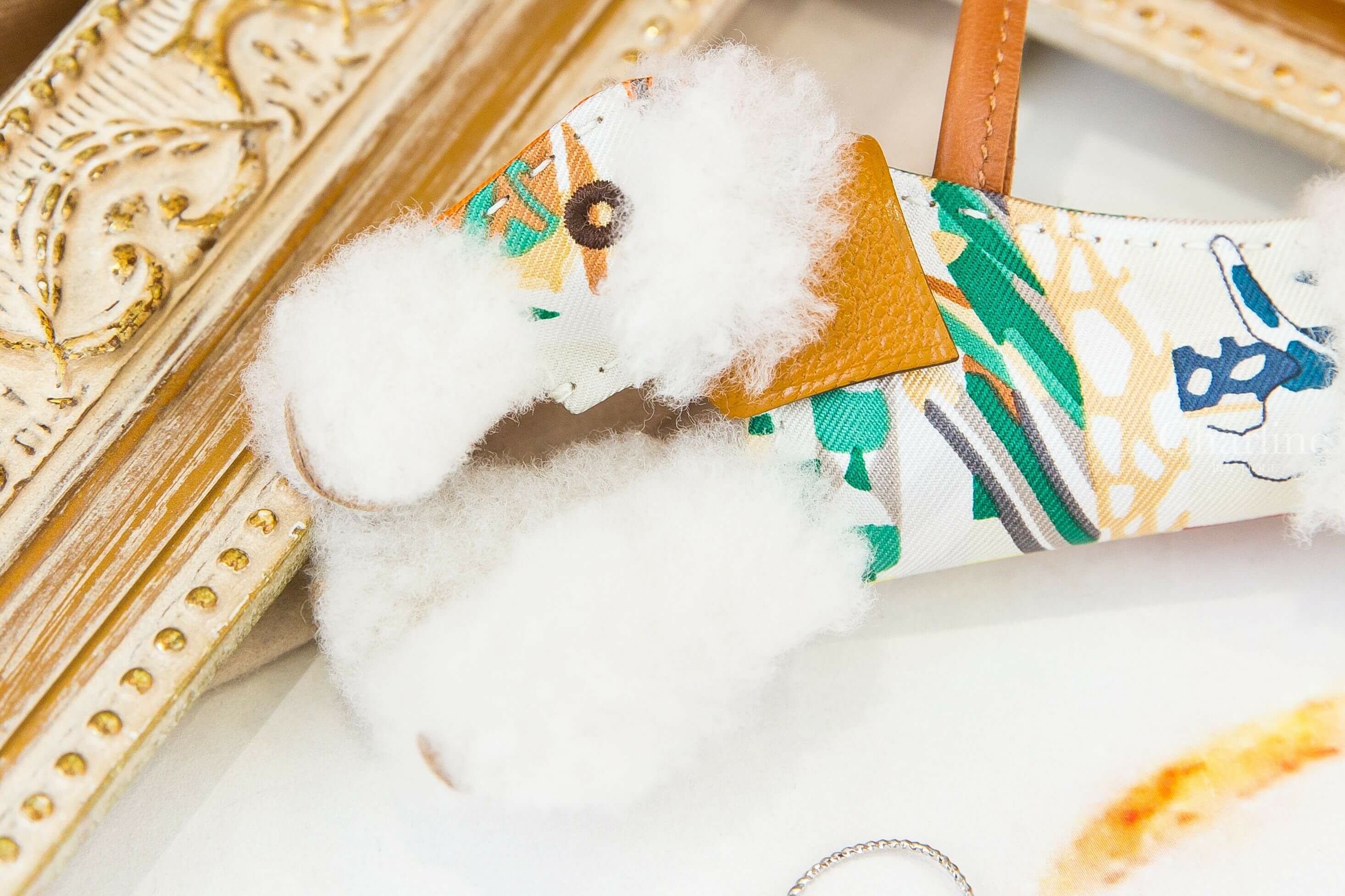 Hermès Hermès Budy Charm 焦糖色羊皮掛繩/彩色真絲衣服羊毛獵狐梗犬吊飾