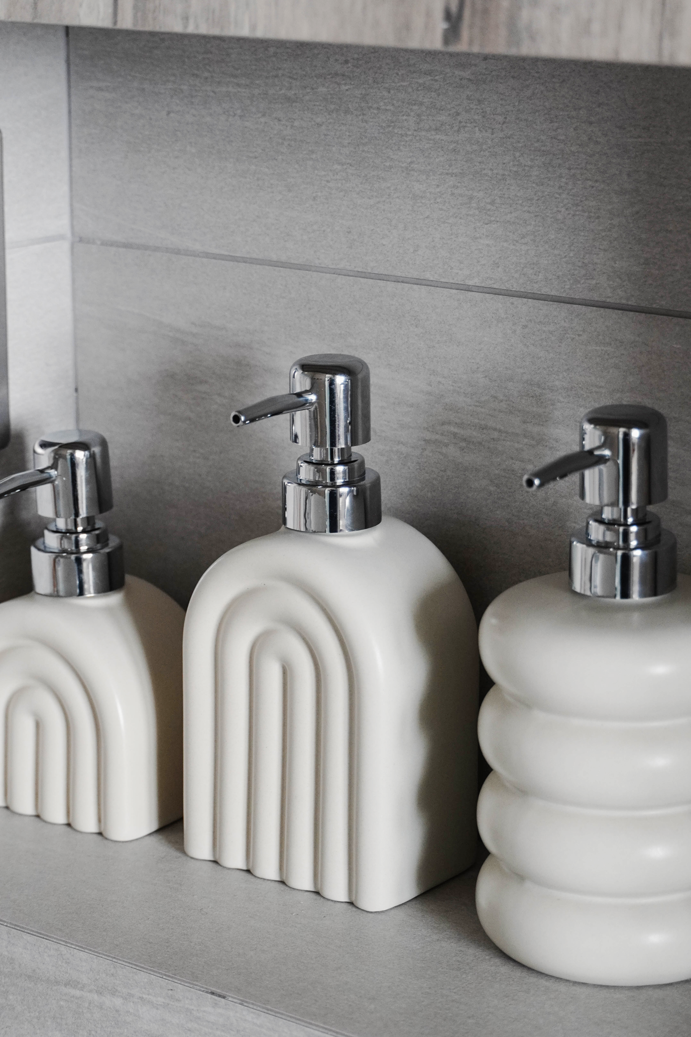 奶油陶瓷按壓瓶