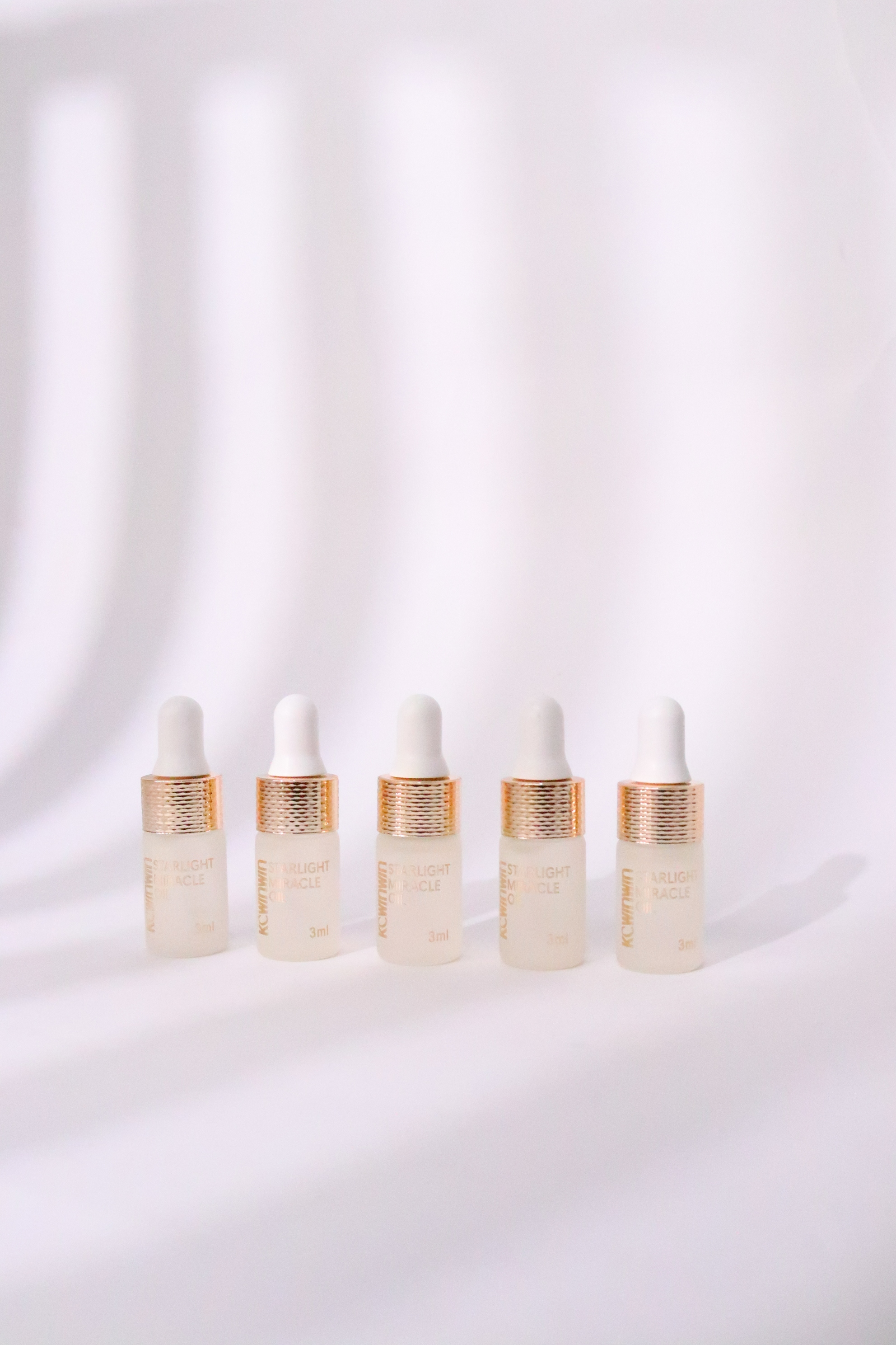 【K.C WIN-WIN】神之光-紫霧星辰奇蹟精華油 Starlight Miracle Oil