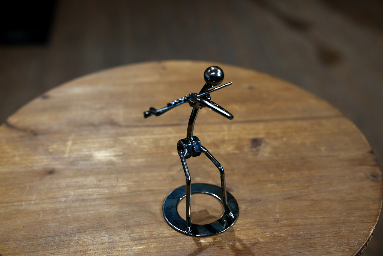 展示出清 MG193 長笛演奏者 鋼鐵擺飾 /佈置