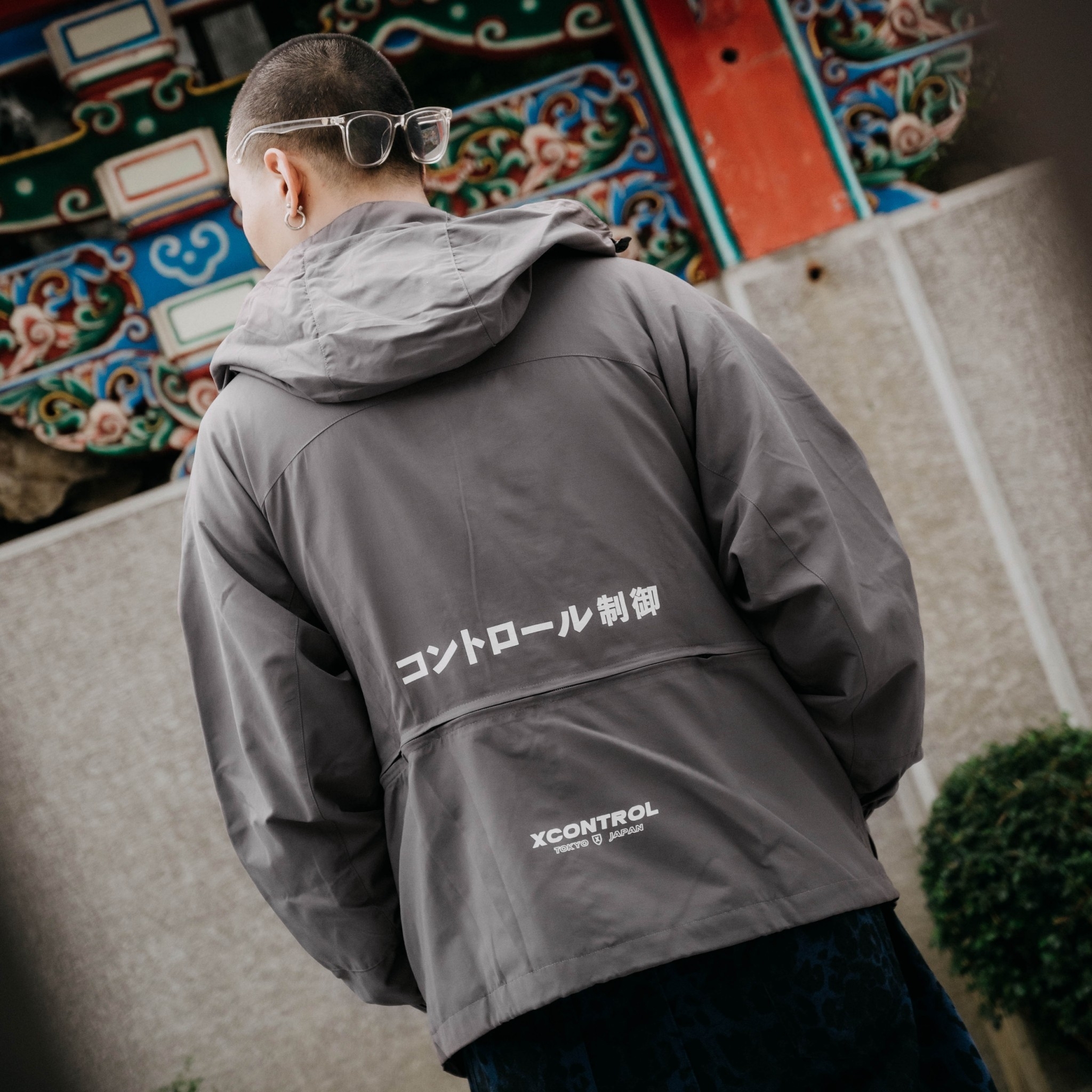 XCTRL 制御連帽機能外套-灰