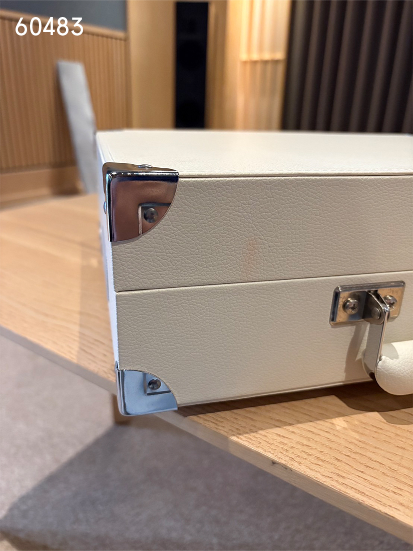 A級福利品｜ONKYO OCP_01 復古手提黑膠唱片機 【奶油白】60483
