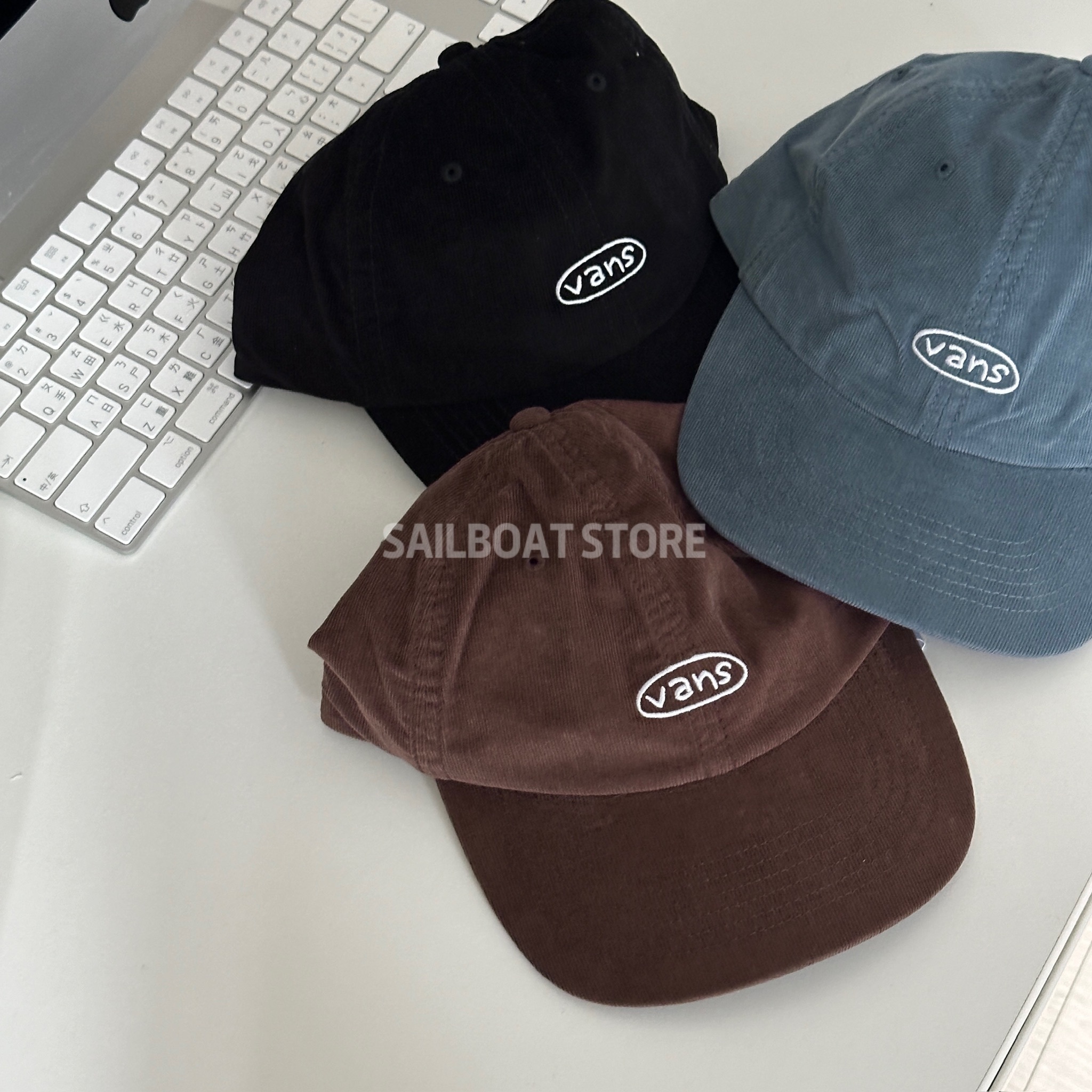 #現貨供應 VANS 燈芯絨 老帽 3色