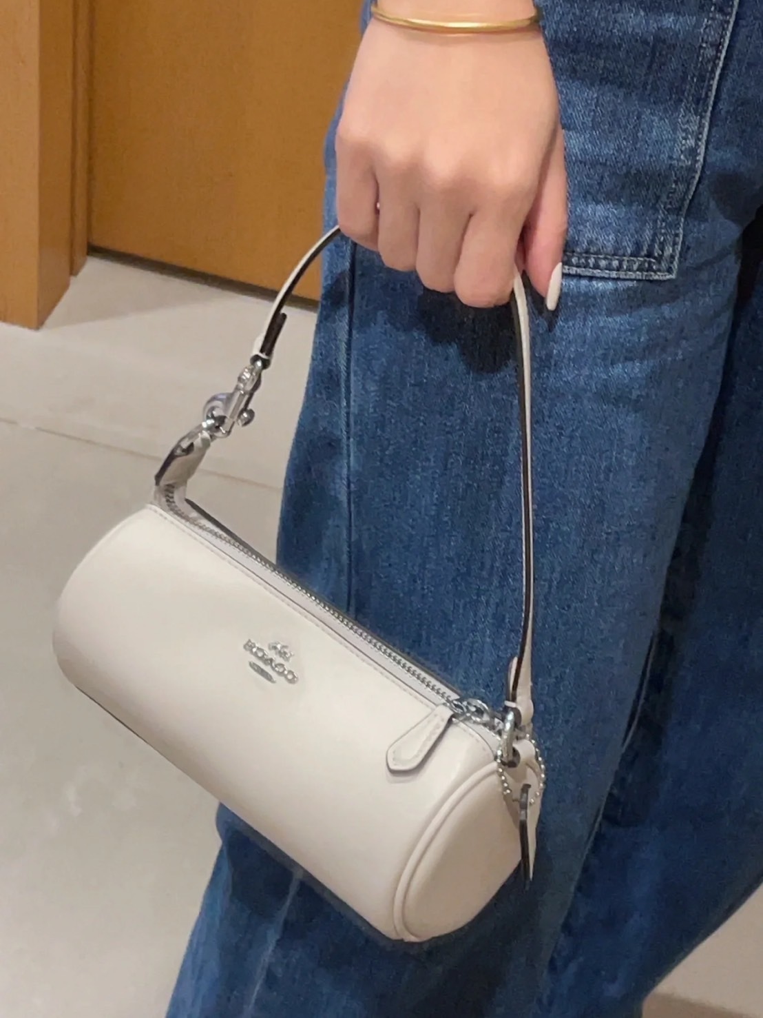 COACH NOLITA 19 筆筒包 手提單肩包 白 CR830-SVHA