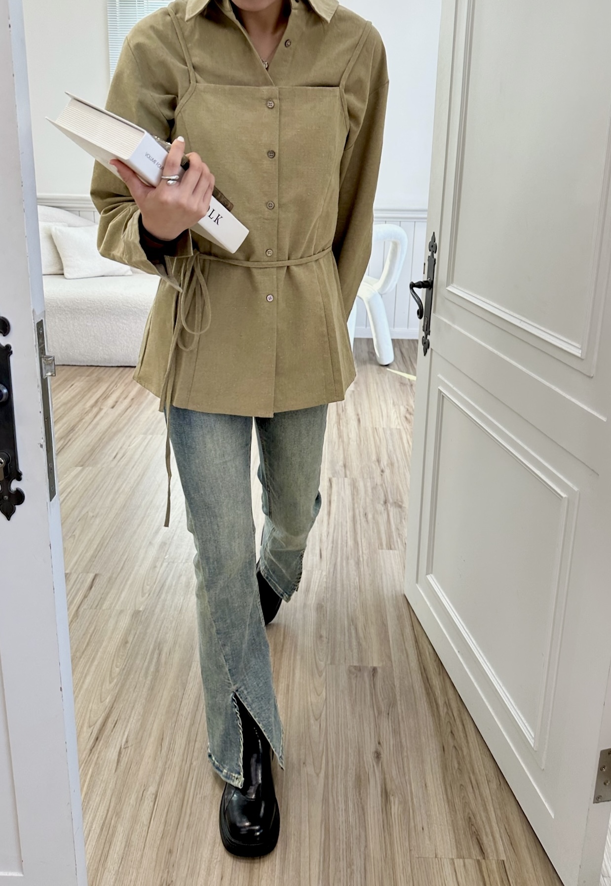 率性歐膩襯衫+可調節吊帶背心