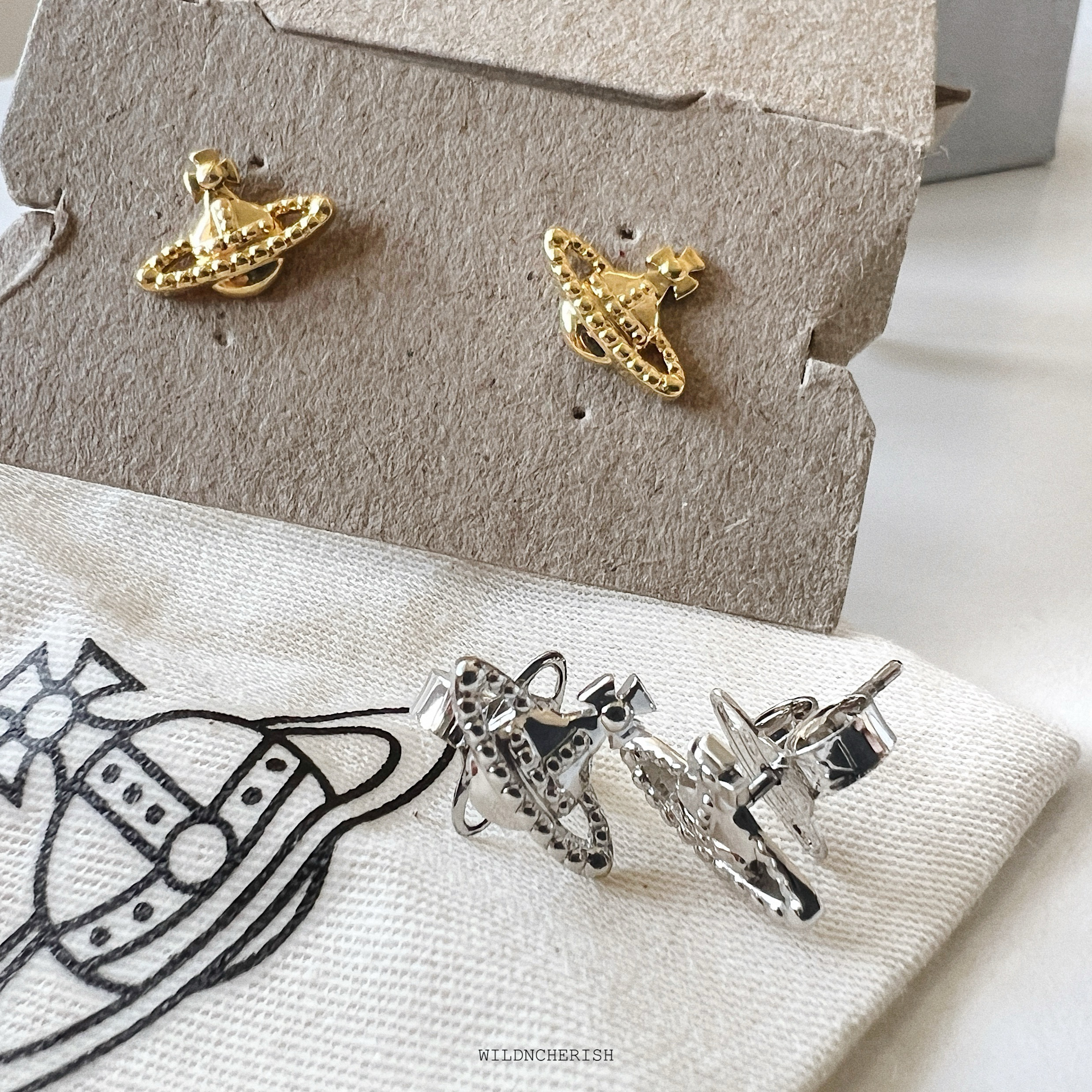 現貨 | Vivienne Westwood Farah Earrings 小土星
