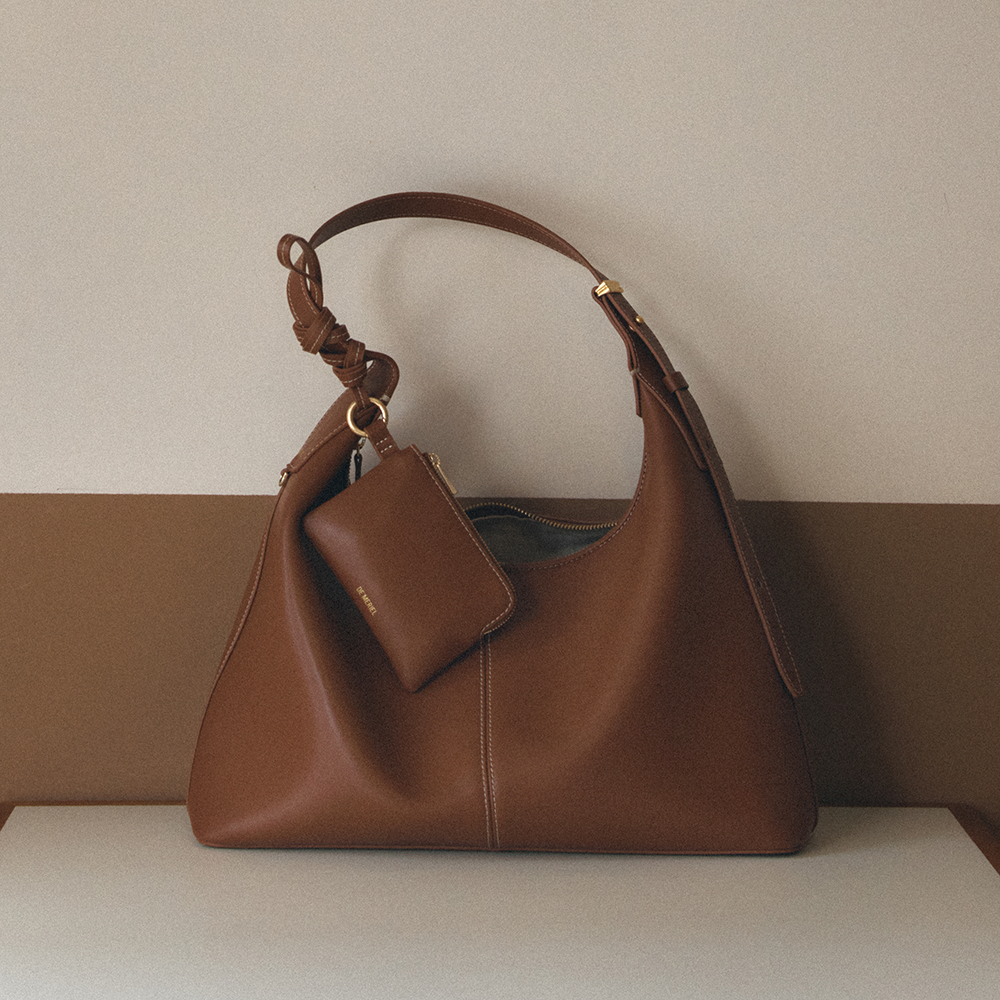 Demeriel Veneta Hobo Bag Medium