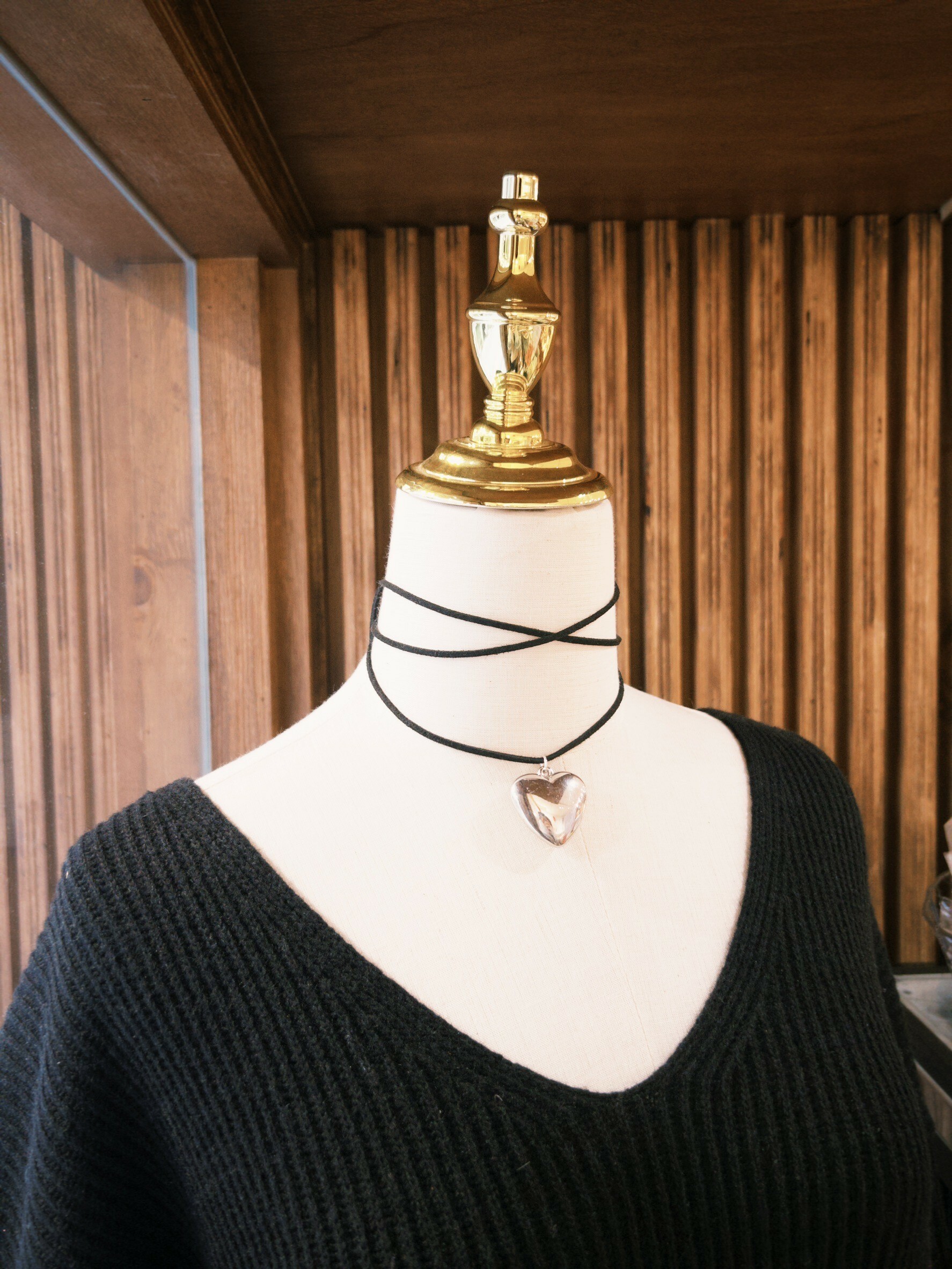 [Chouette Me.] Heart choker necklace