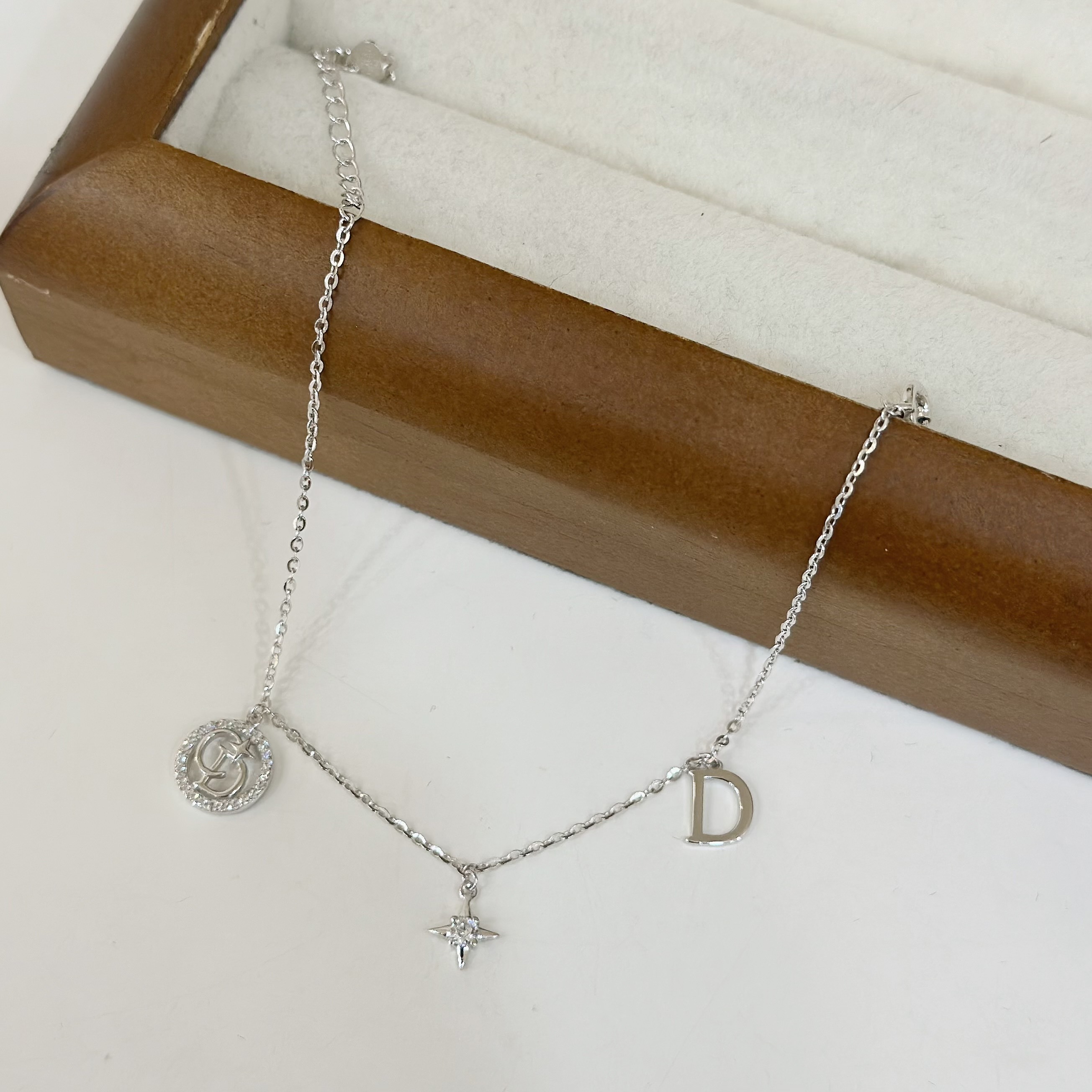 G06【輕奢】排鑽字母星芒純銀手鍊