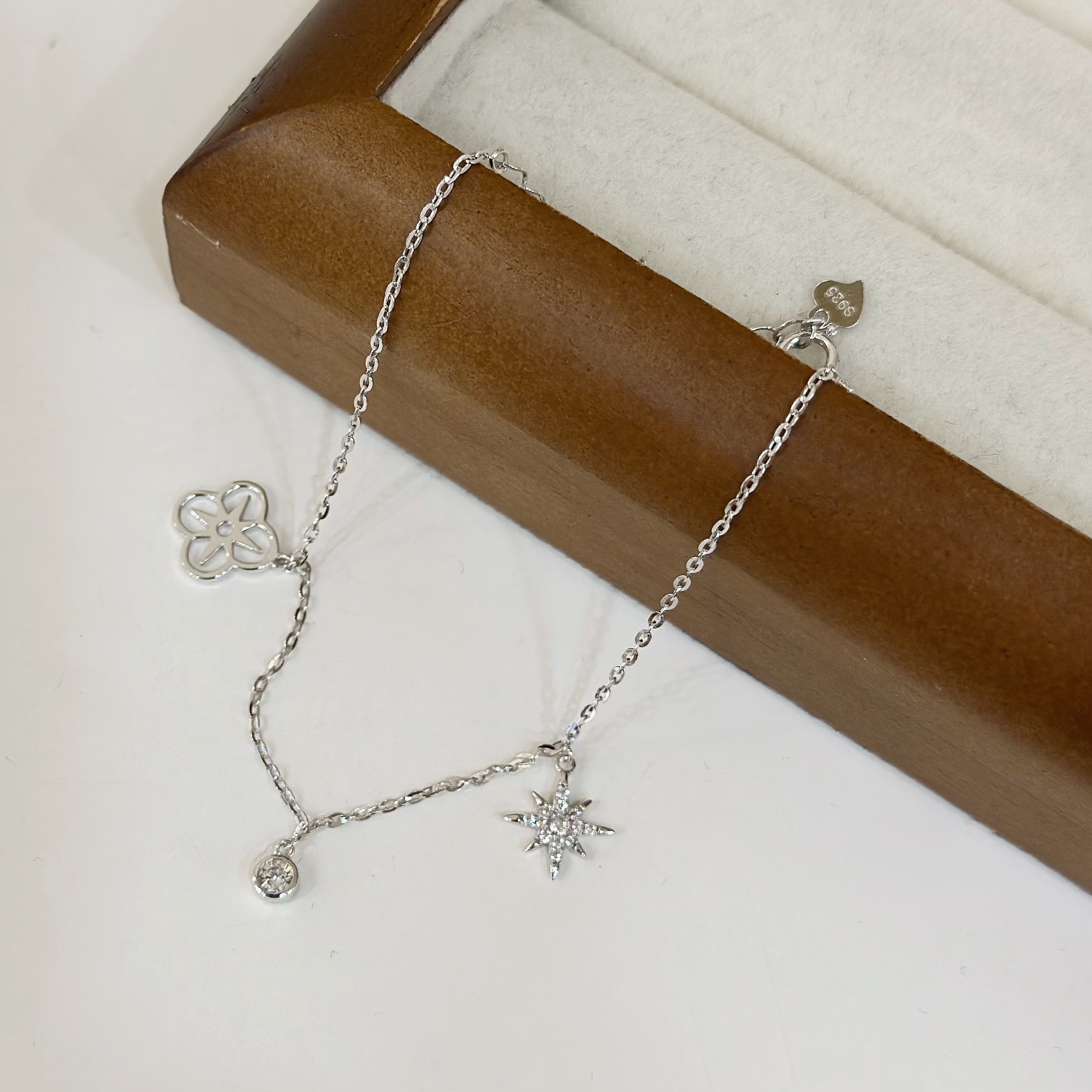 G11【輕奢】分布式星芒小單鑽純銀手鍊