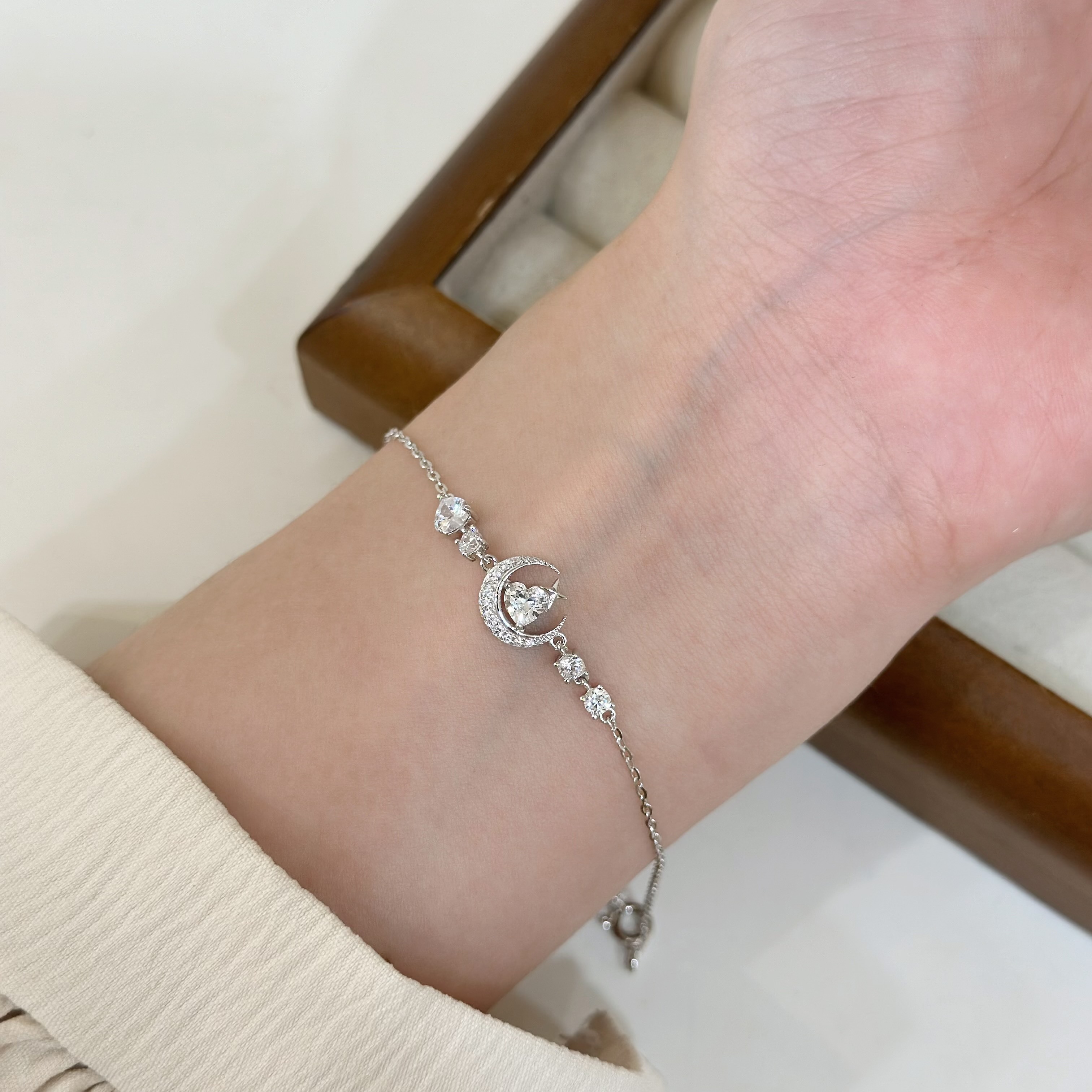 G15【輕奢】排鑽月亮愛心鑽純銀手鍊