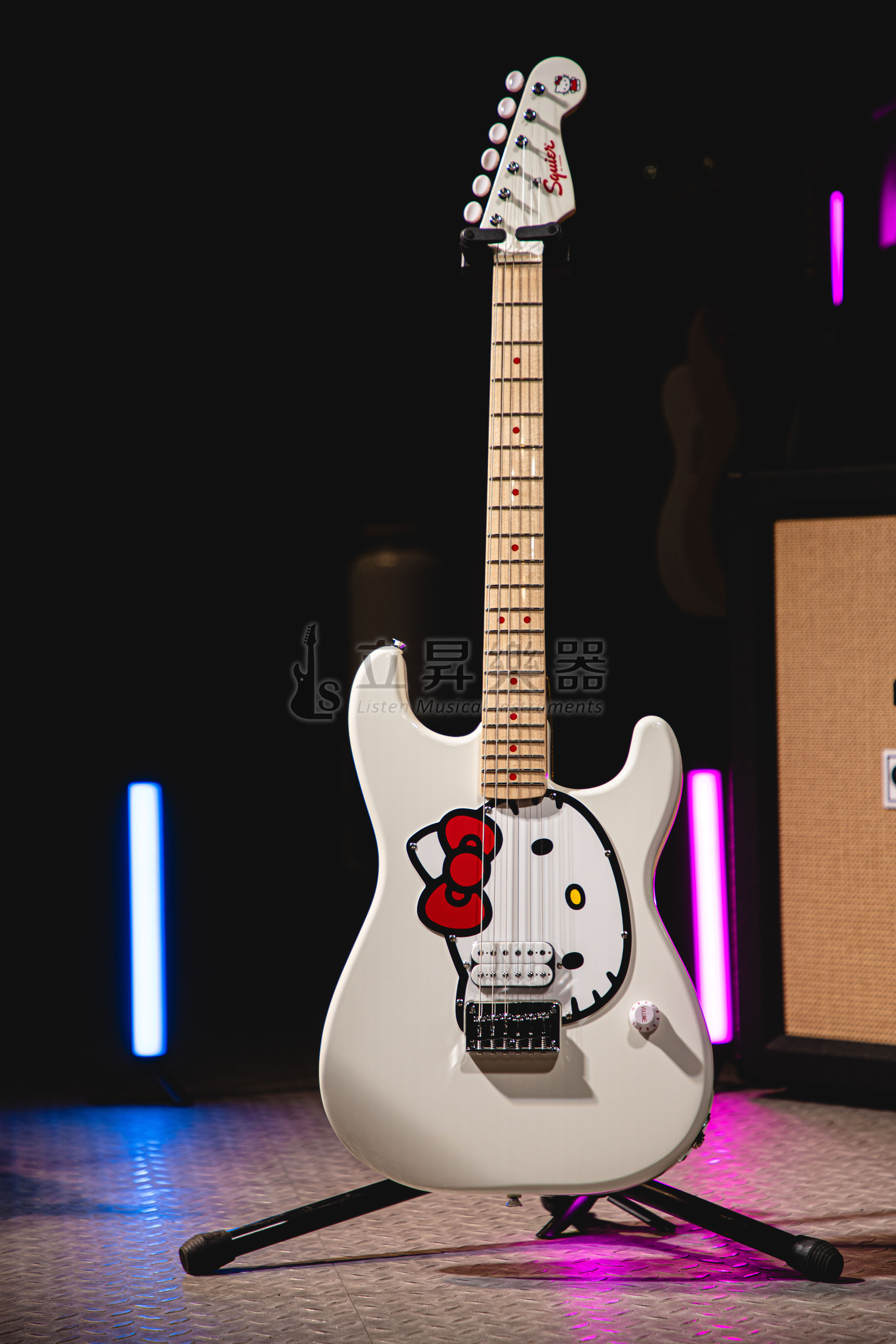 Squier Fender x Hello Kitty White Stratocaster 聯名款電吉他 限定白色