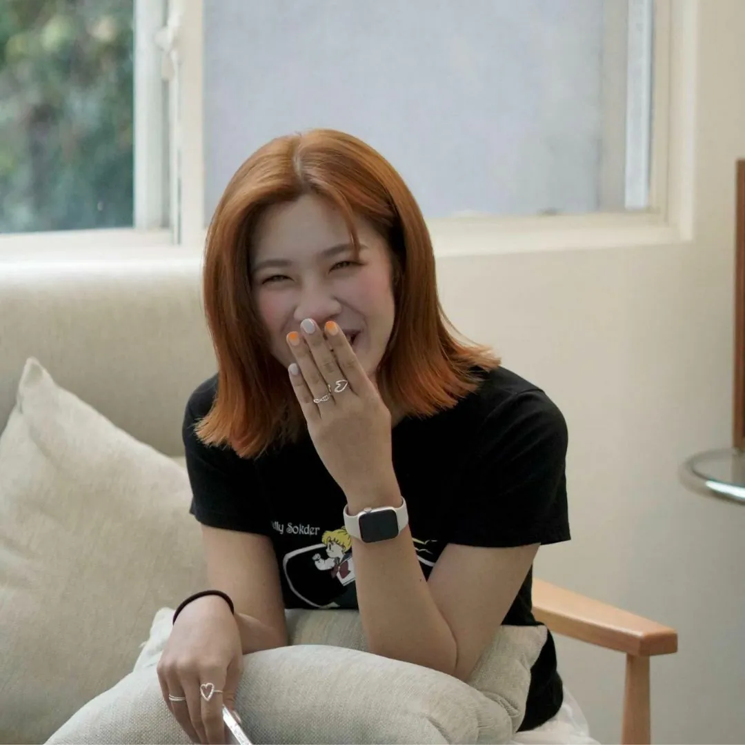 Ester Collarbone-Length Haircut work