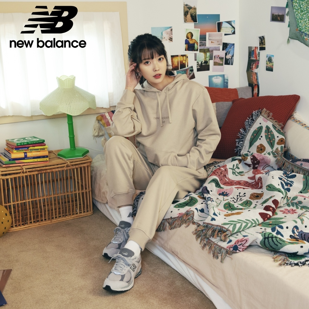 NEW BALANCE 2002R 淺灰 (極罕補貨!)