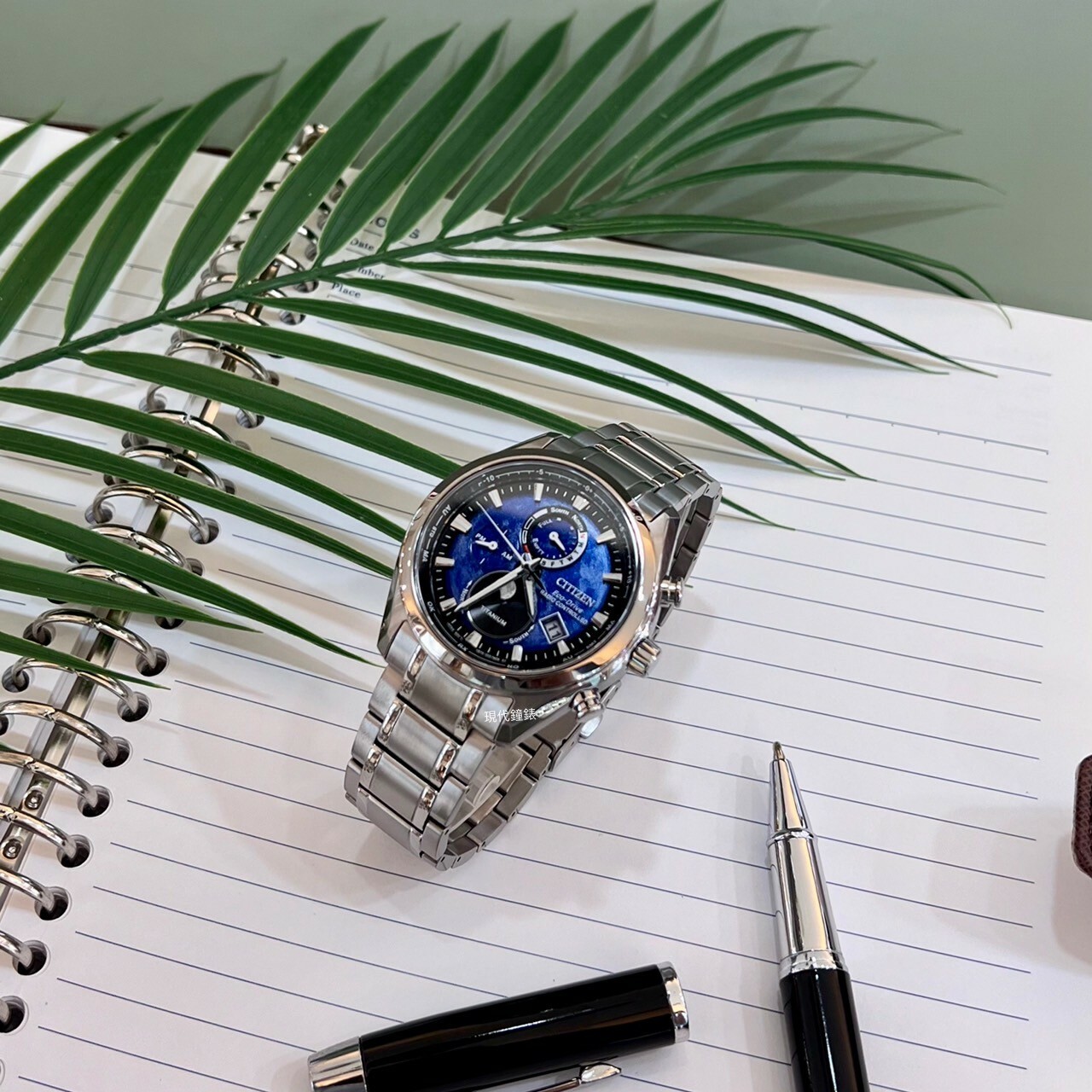 【CITIZEN 星辰】超級鈦金屬 月相光動能電波萬年曆BY1010-81L 41.5mm現代鐘錶