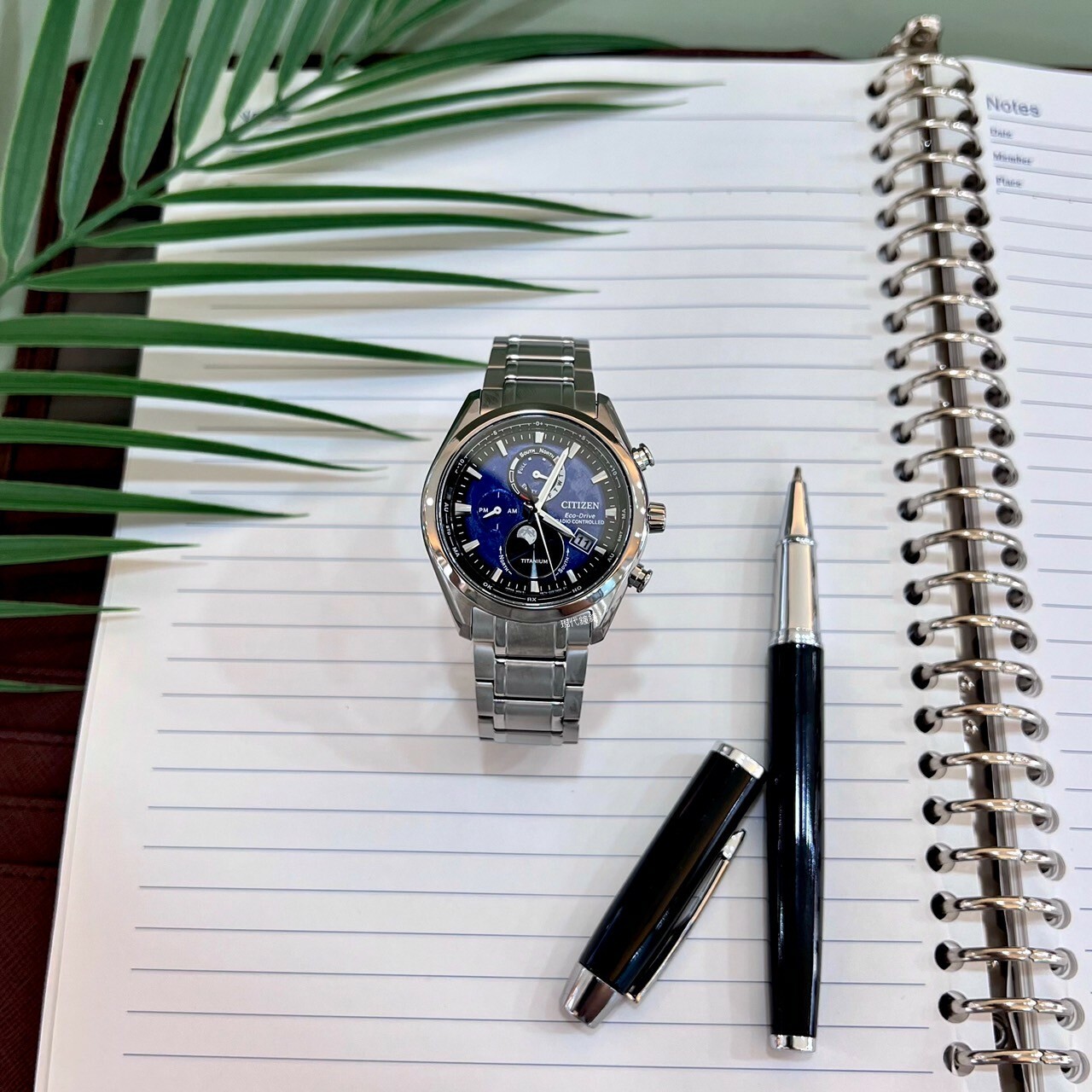 【CITIZEN 星辰】超級鈦金屬 月相光動能電波萬年曆BY1010-81L 41.5mm現代鐘錶