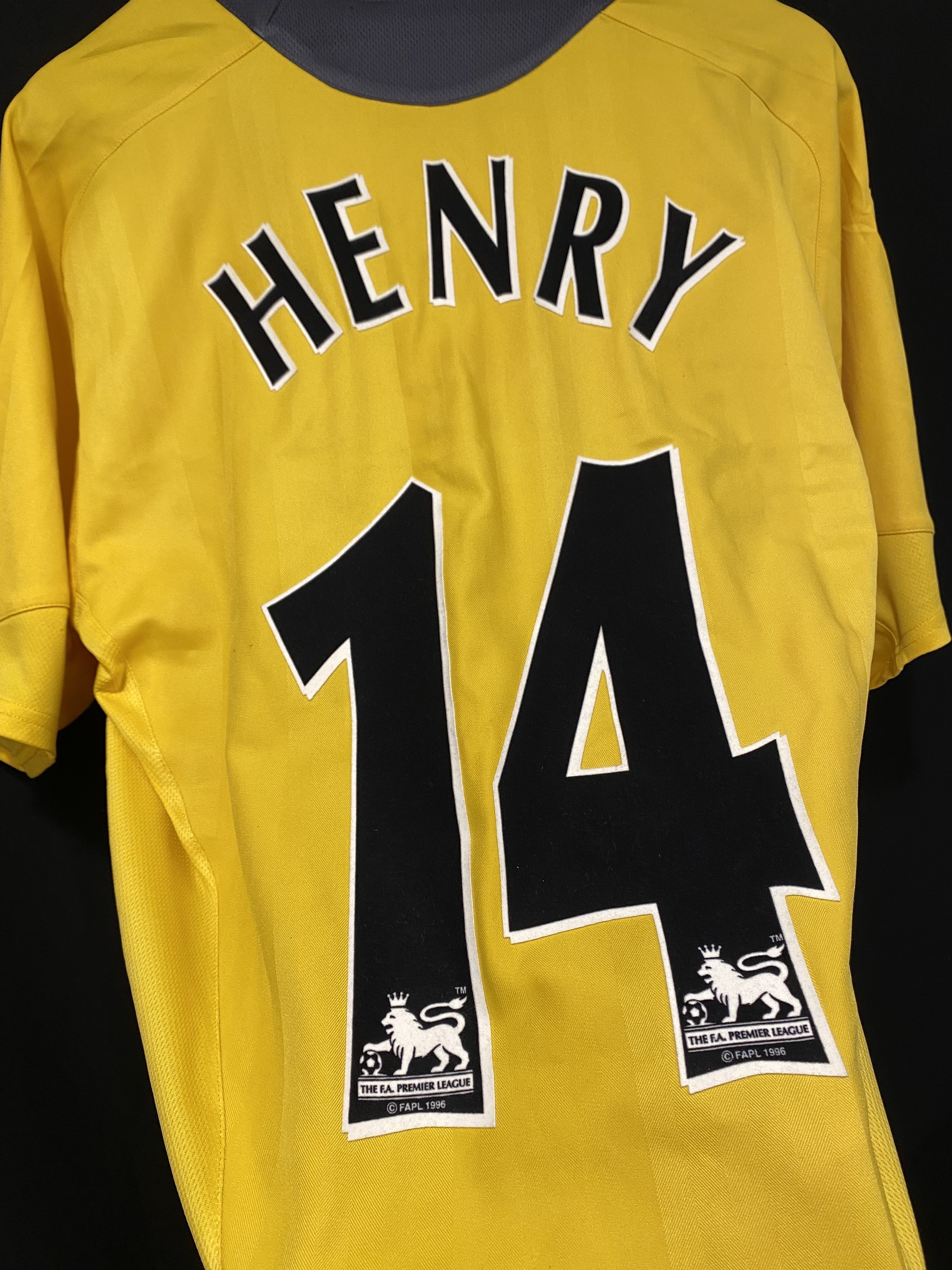 Arsenal 2005-2006 Nike Away Shirt #14 HENRY