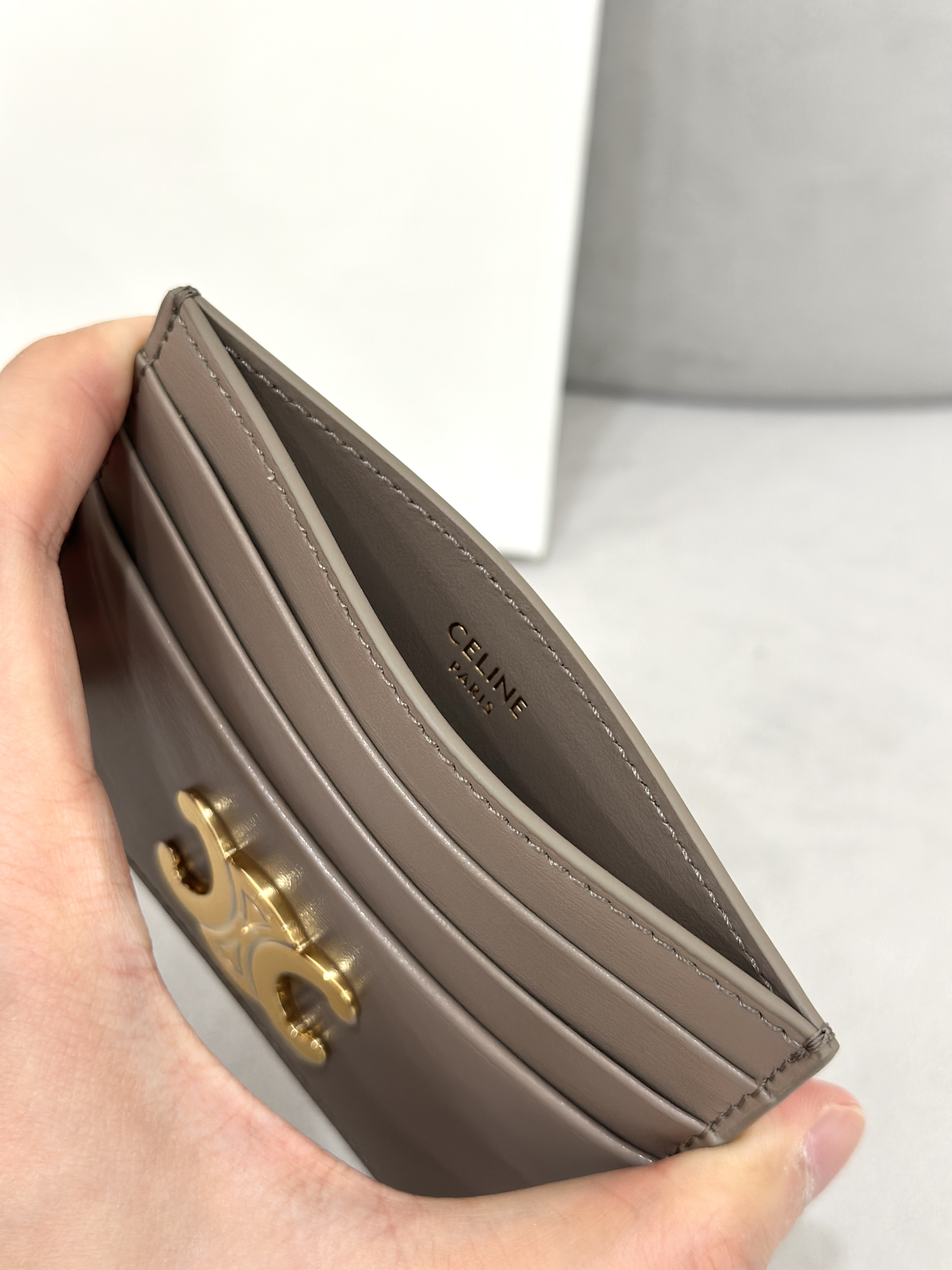 CELINE Triomphe Cardholder