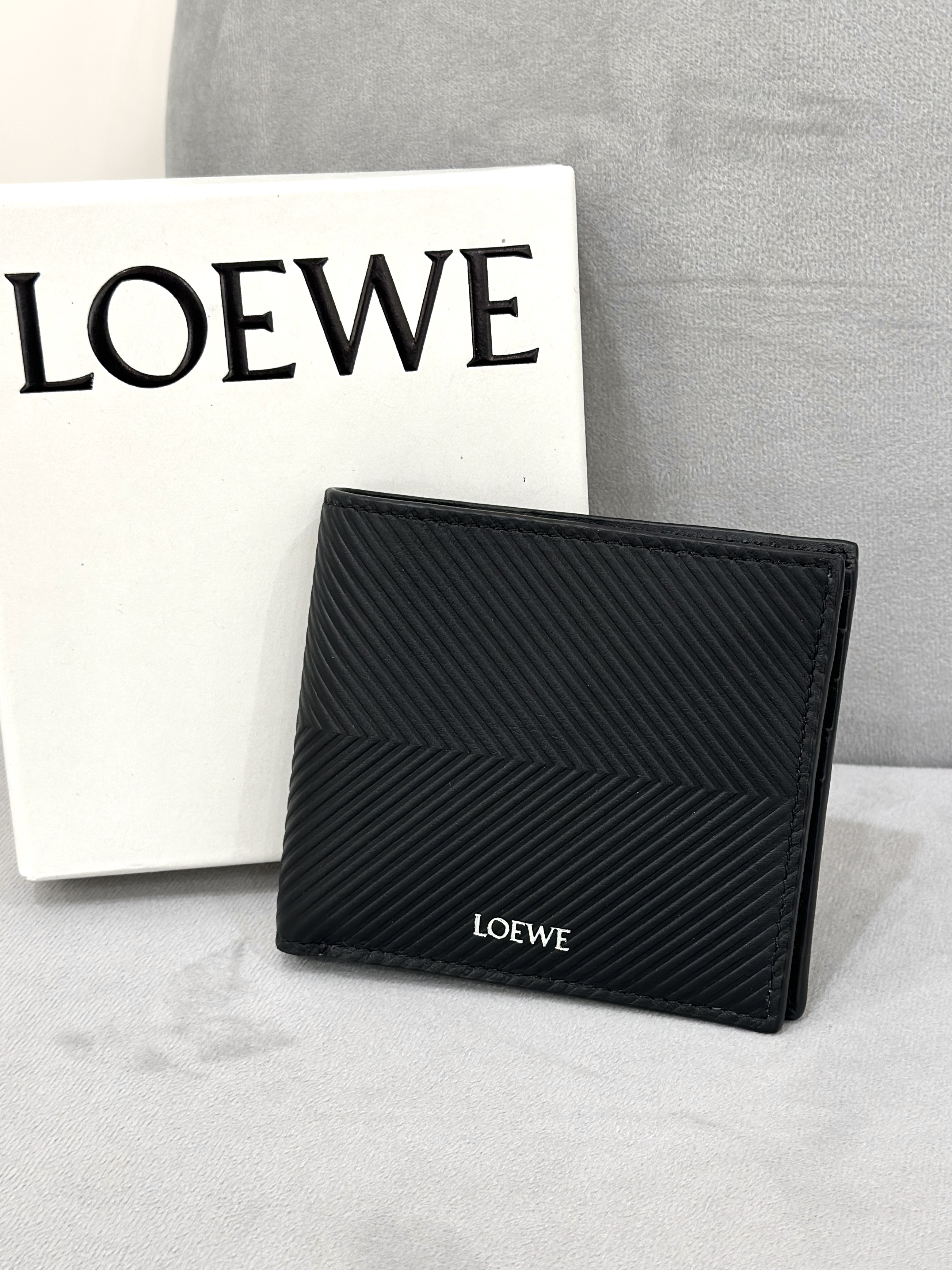LOEWE Chevron Bifold Wallet