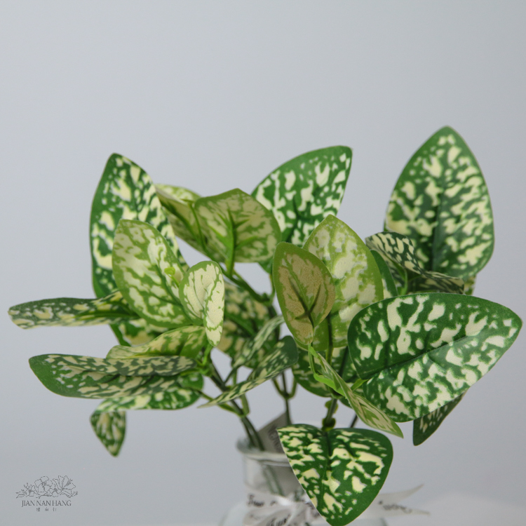 人造葉 嫣紅蔓 綠