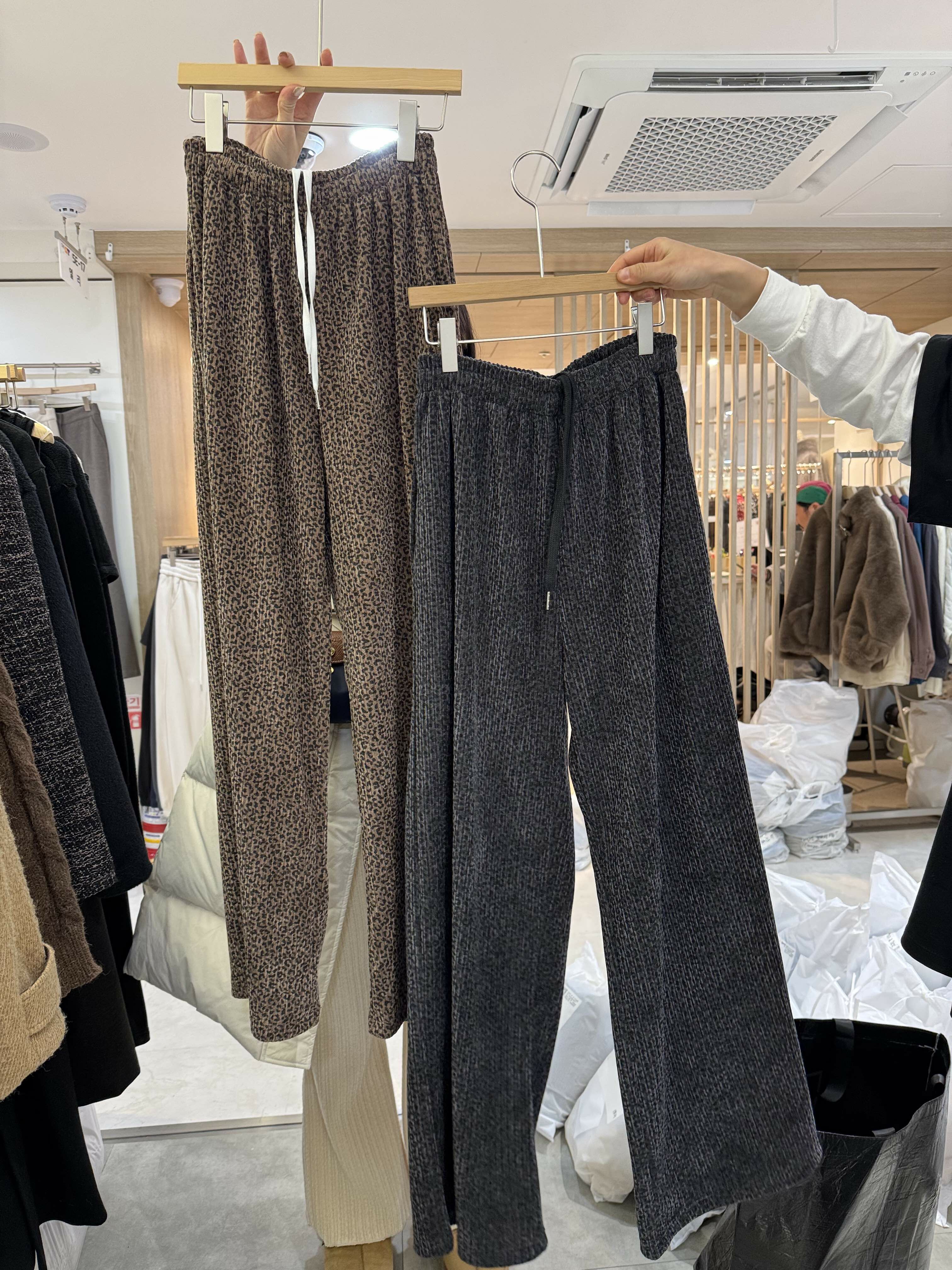 12.19 Leopard 優閒褲