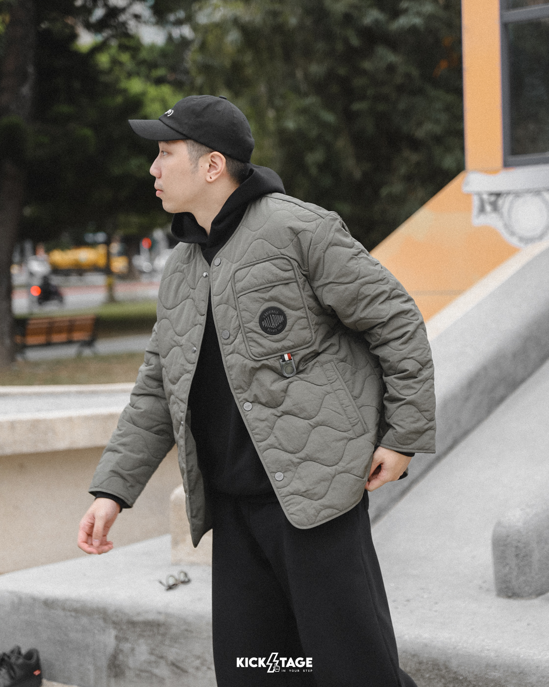 **特價商品售出無退換**男女款 PALLADIUM MILITARY LEGACY JACKET 黑色 軍綠色 V領 寬鬆 軍風 夾克 外套【1010123】