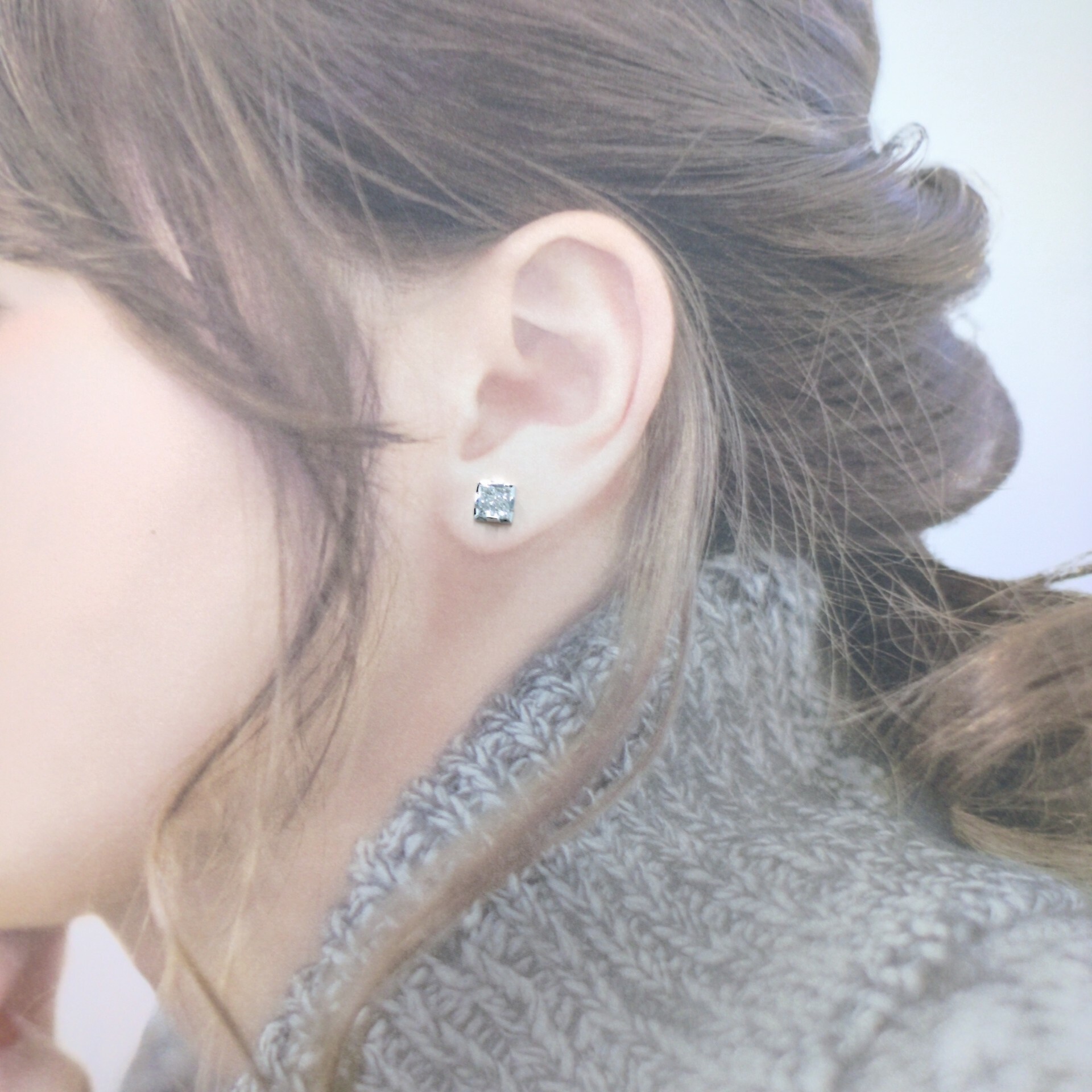 18K White Gold 0.88ct Diamond Earrings