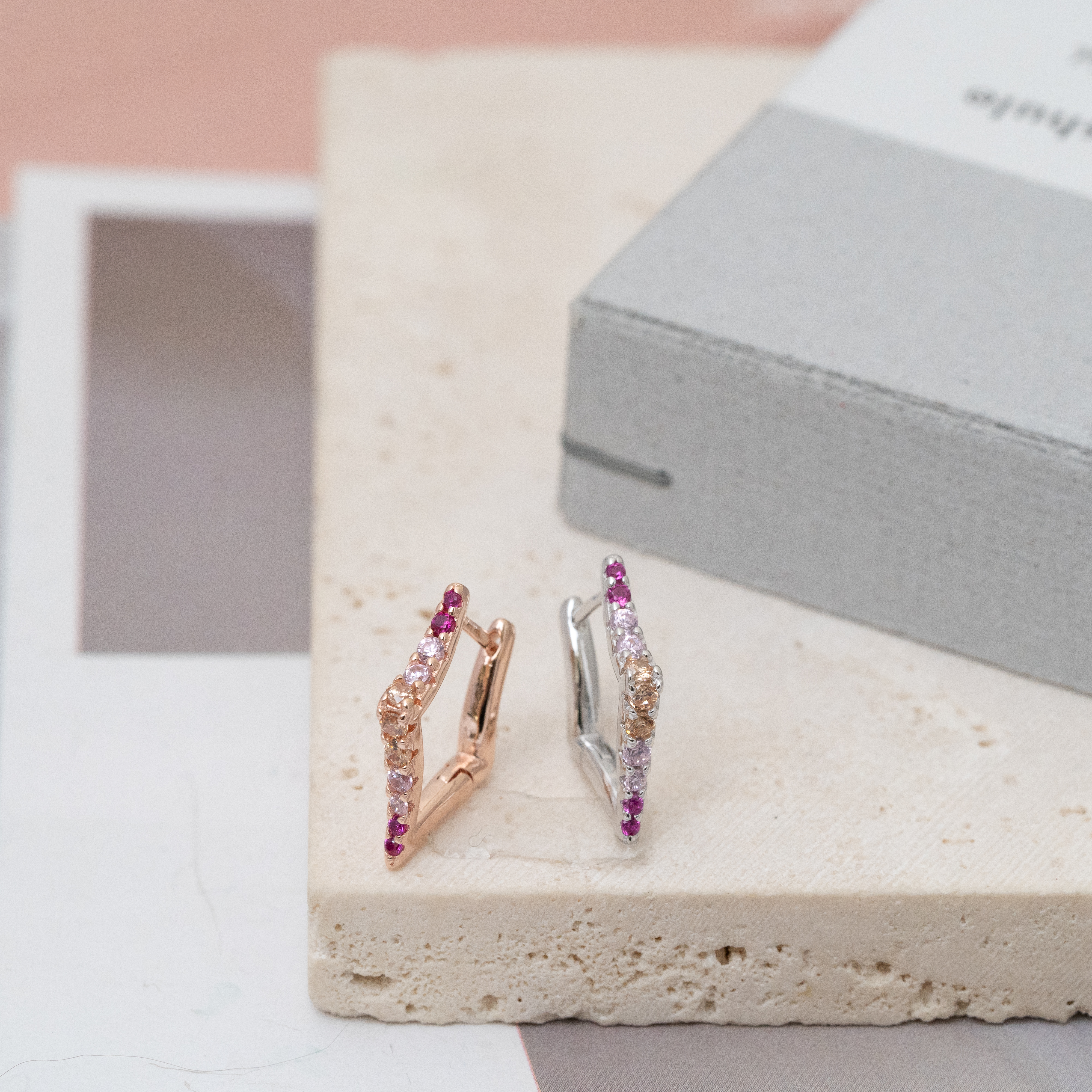 sve21 (15mm 粉鋯石圈耳環)