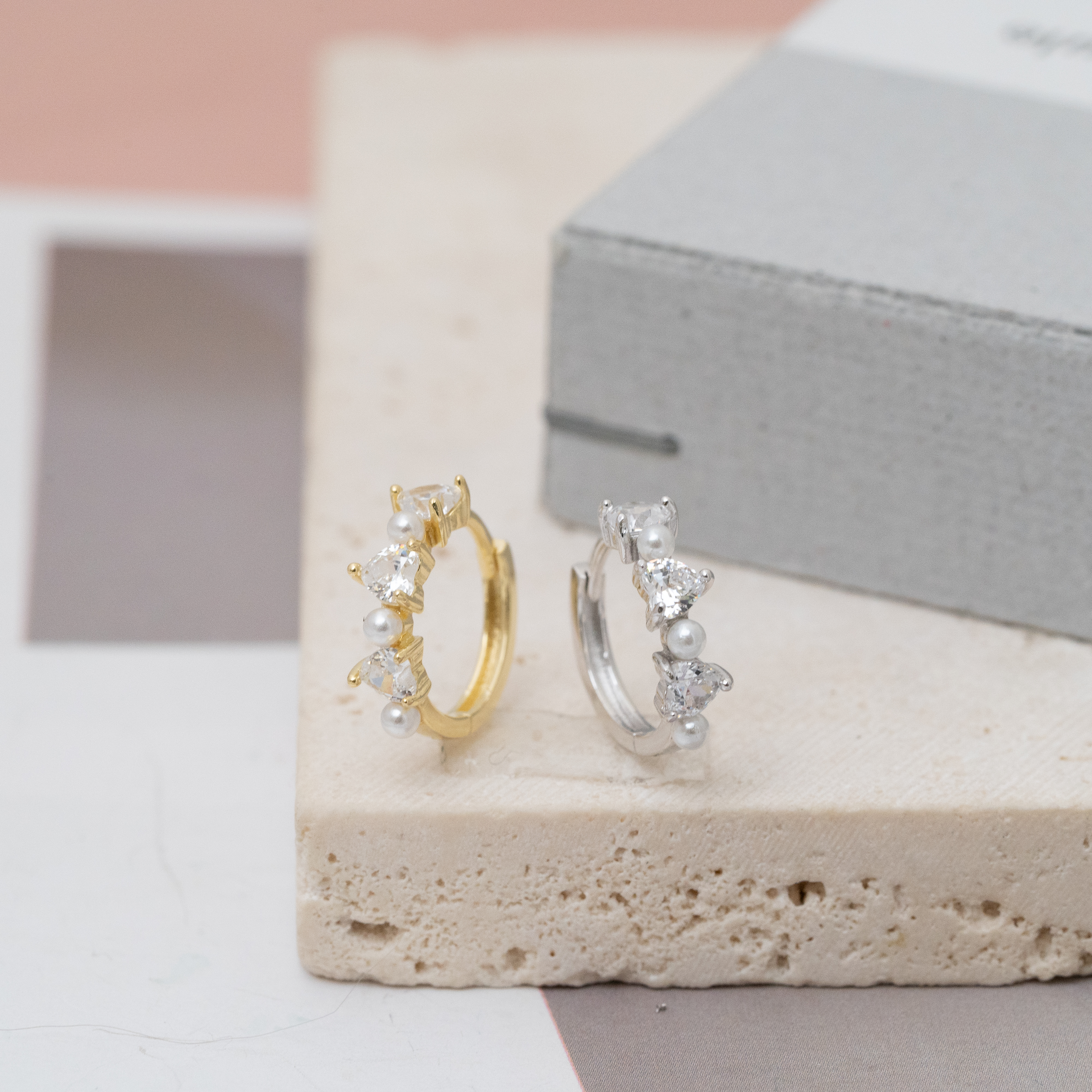 sve23 (15mm 愛心 珍珠 鋯石圈耳環)