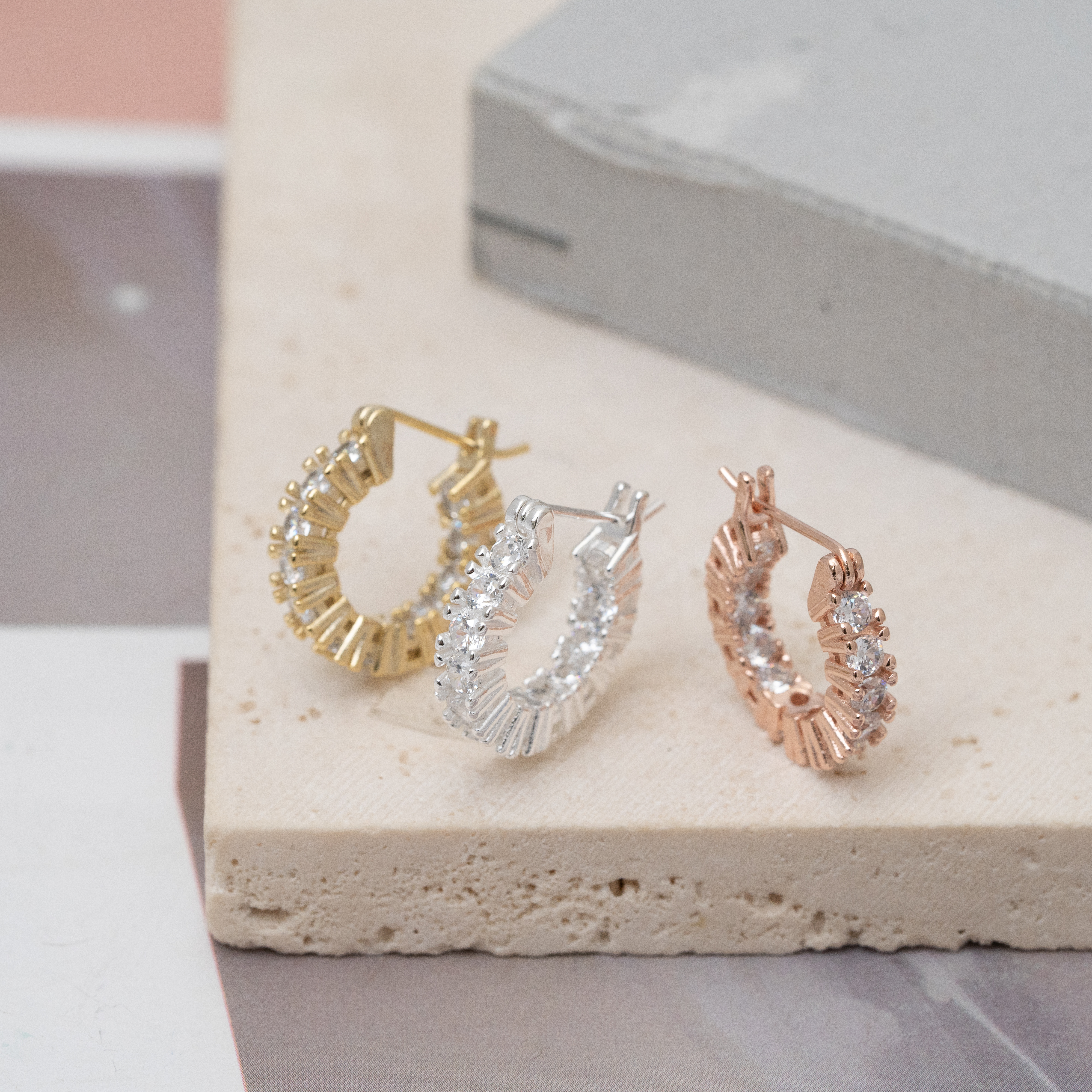 sve38 (16mm 鋯石圈耳環)