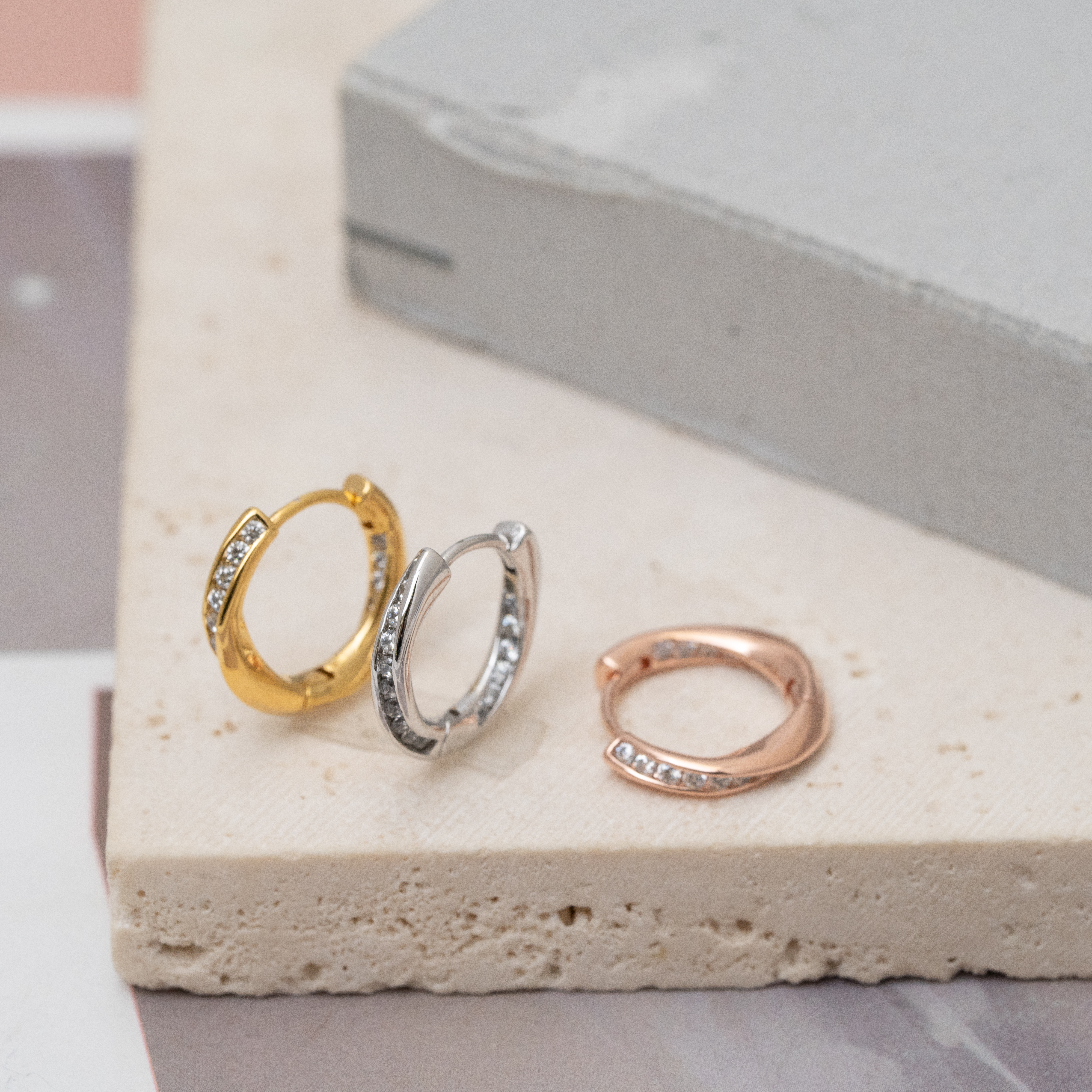 sve32 (14mm 鋯石圈耳環)