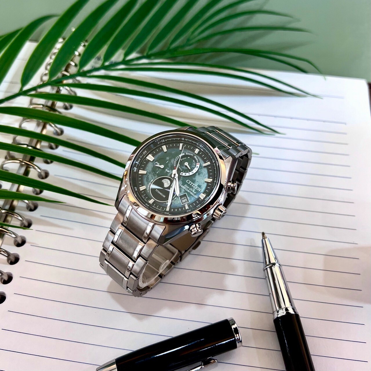 【CITIZEN 星辰】超級鈦金屬 月相光動能電波萬年曆BY1010-81X 41.5mm現代鐘錶