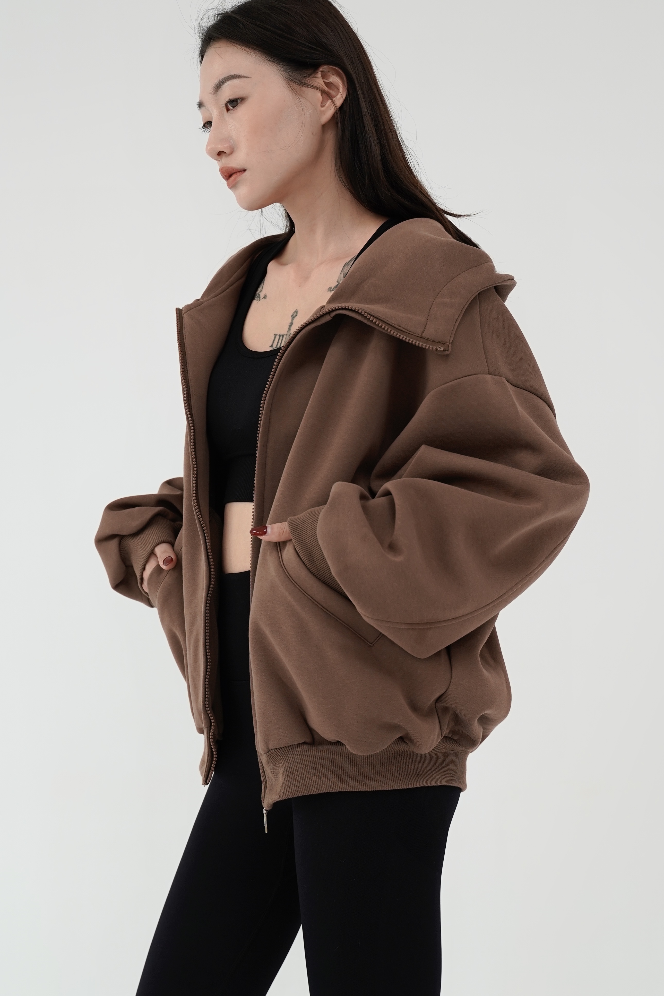 挺版大帽身｜立領外套 咖