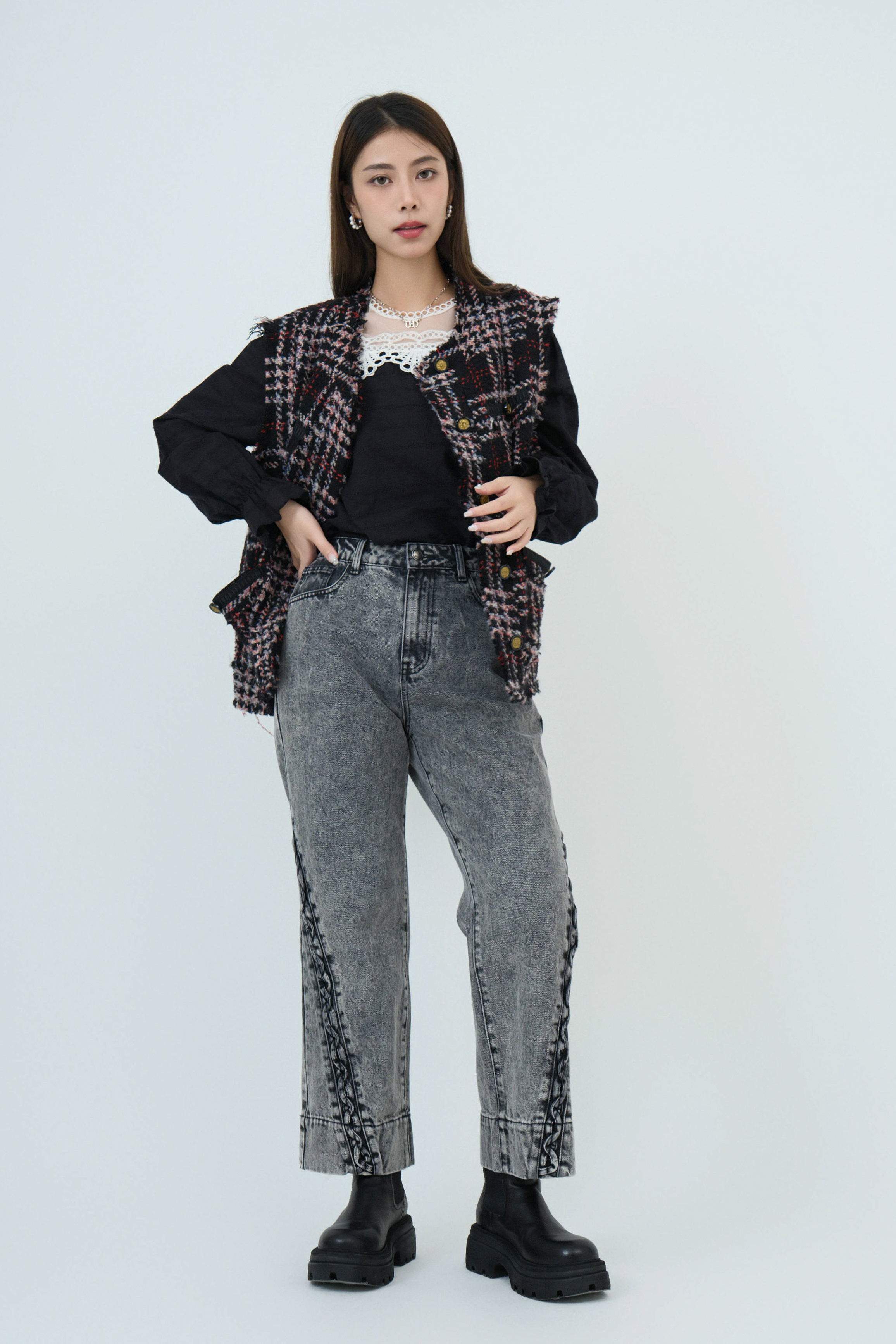 FW24_0275（背心＋上衣+牛仔褲）