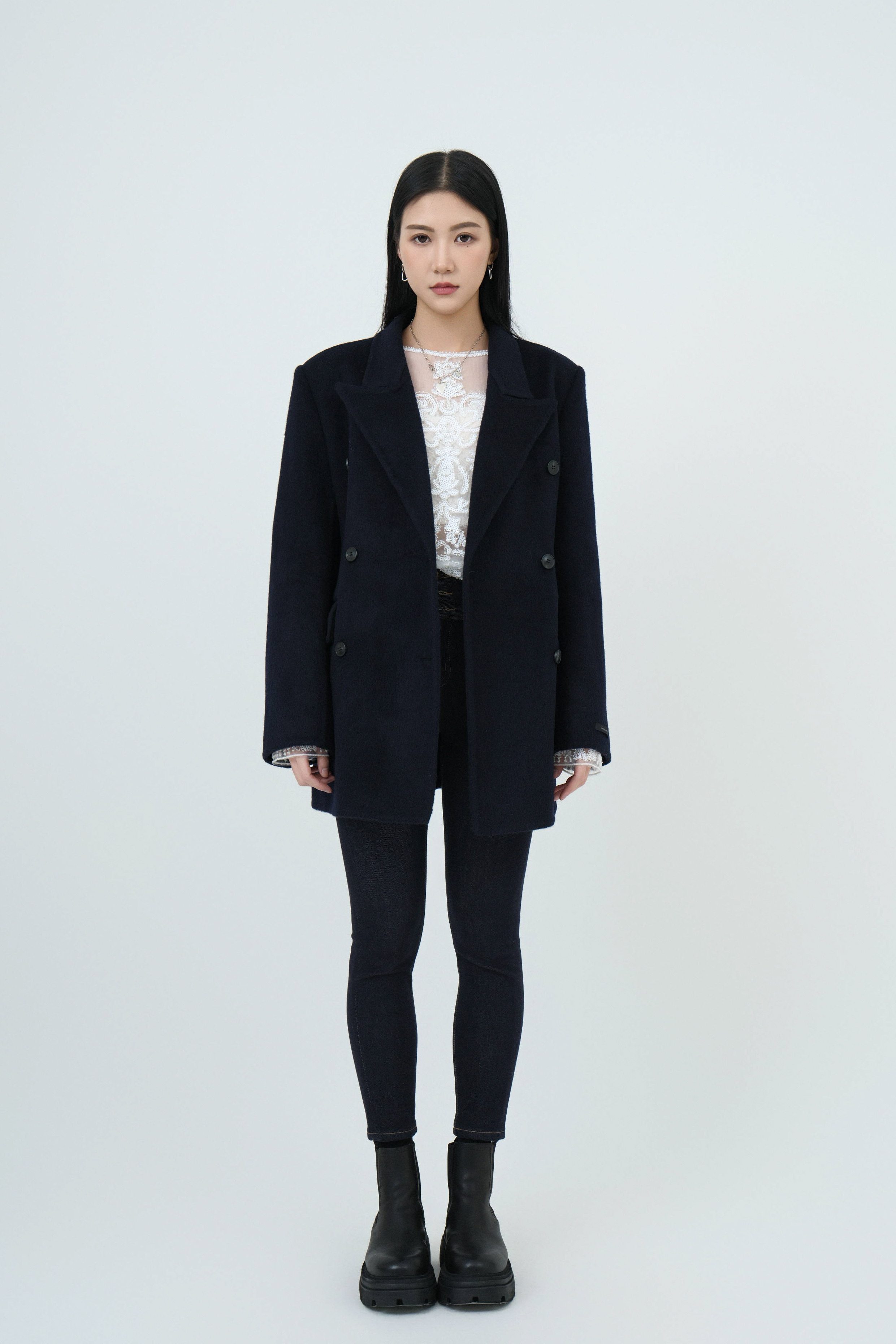 FW24_0280（外套＋上衣+牛仔褲）