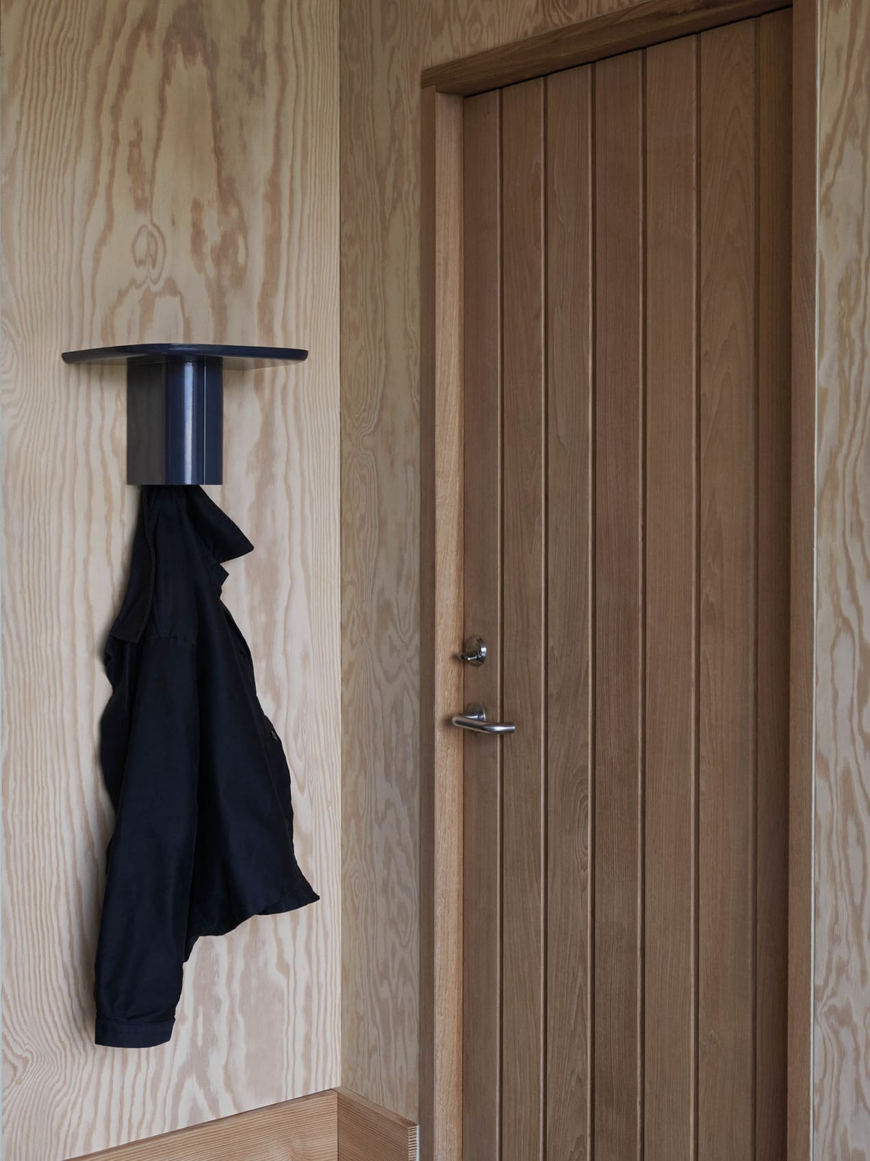 Korpus 折彎置物架 (小)