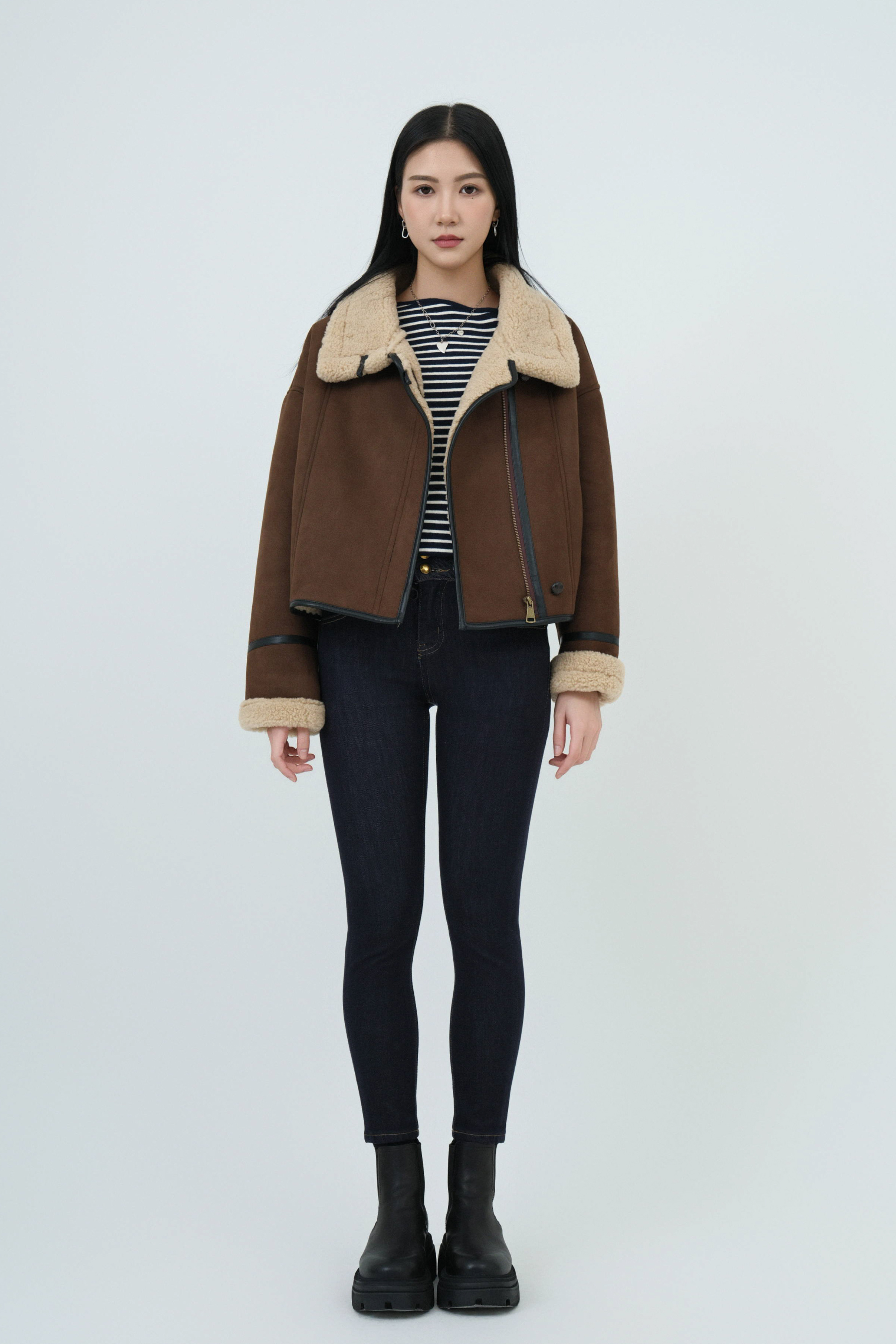 FW24_0281（外套＋上衣+牛仔褲）