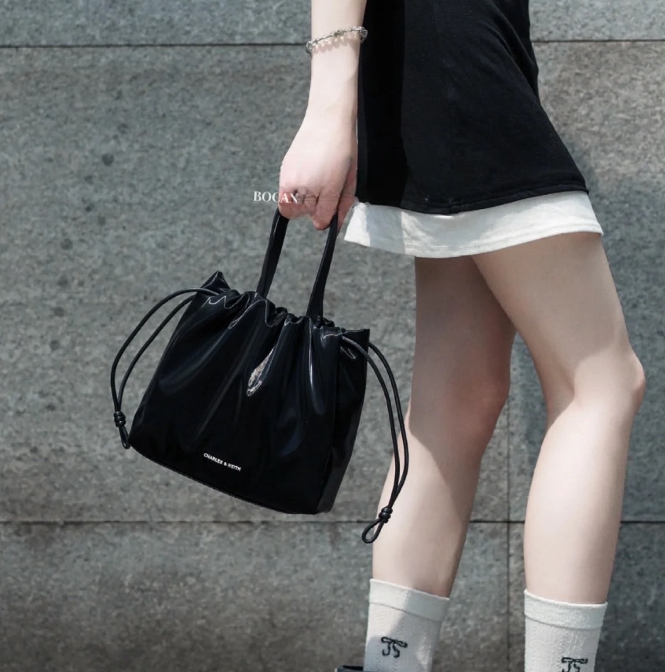 CHARLES&KEITH 小ck 抽繩 托特包 手提包 (CK2-30151421)