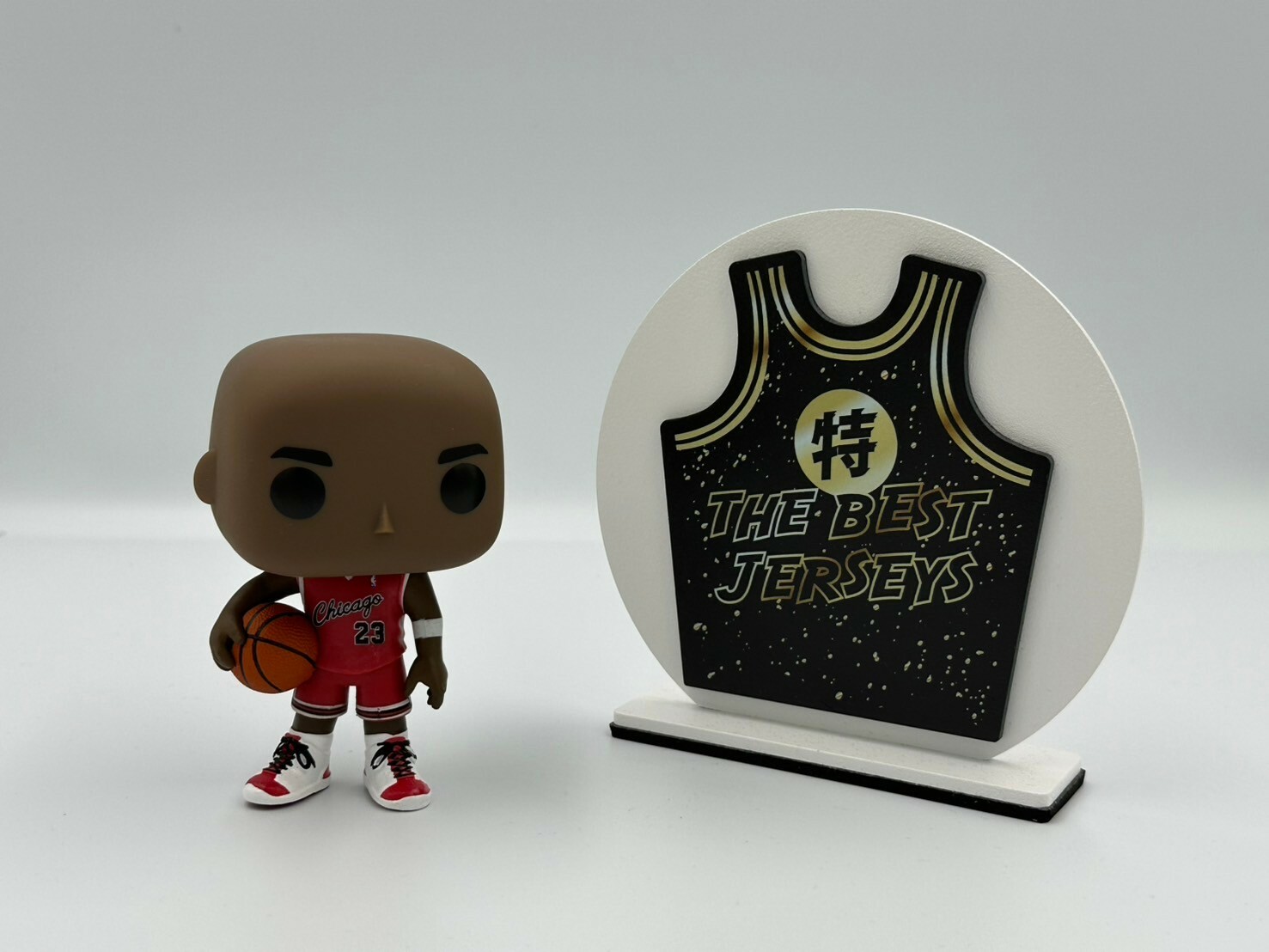 NBA公仔 Michael Jordan 芝加哥公牛 草寫紅#55 / 經典黑 #56 Funko Pop! Vinyl Figure 全新