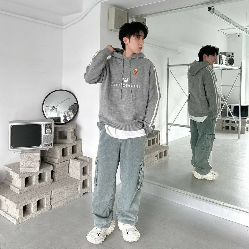 翻袋造型工裝牛仔褲